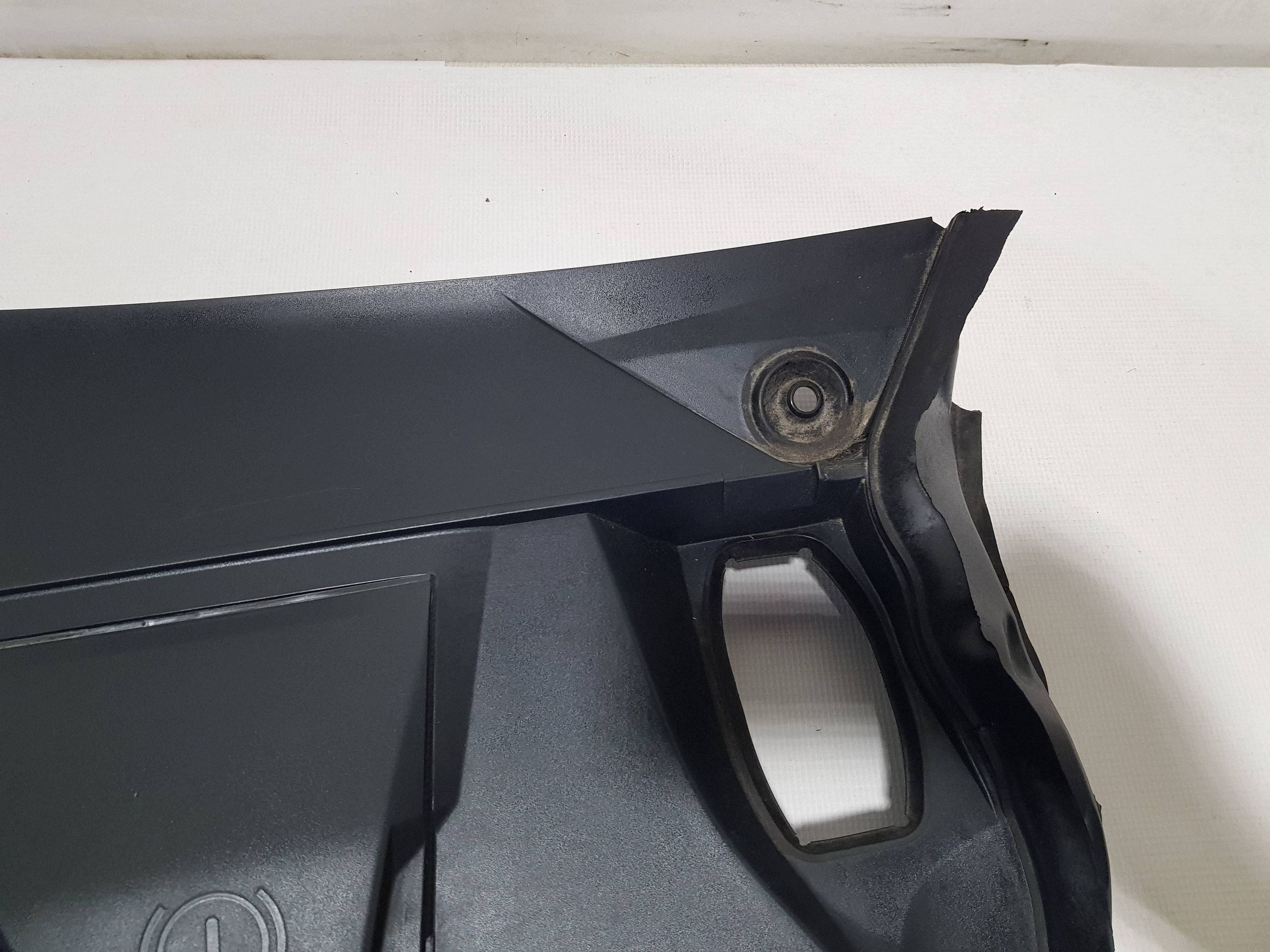 torpedo front left Mercedes C W205 A205830890 EU EUROPA