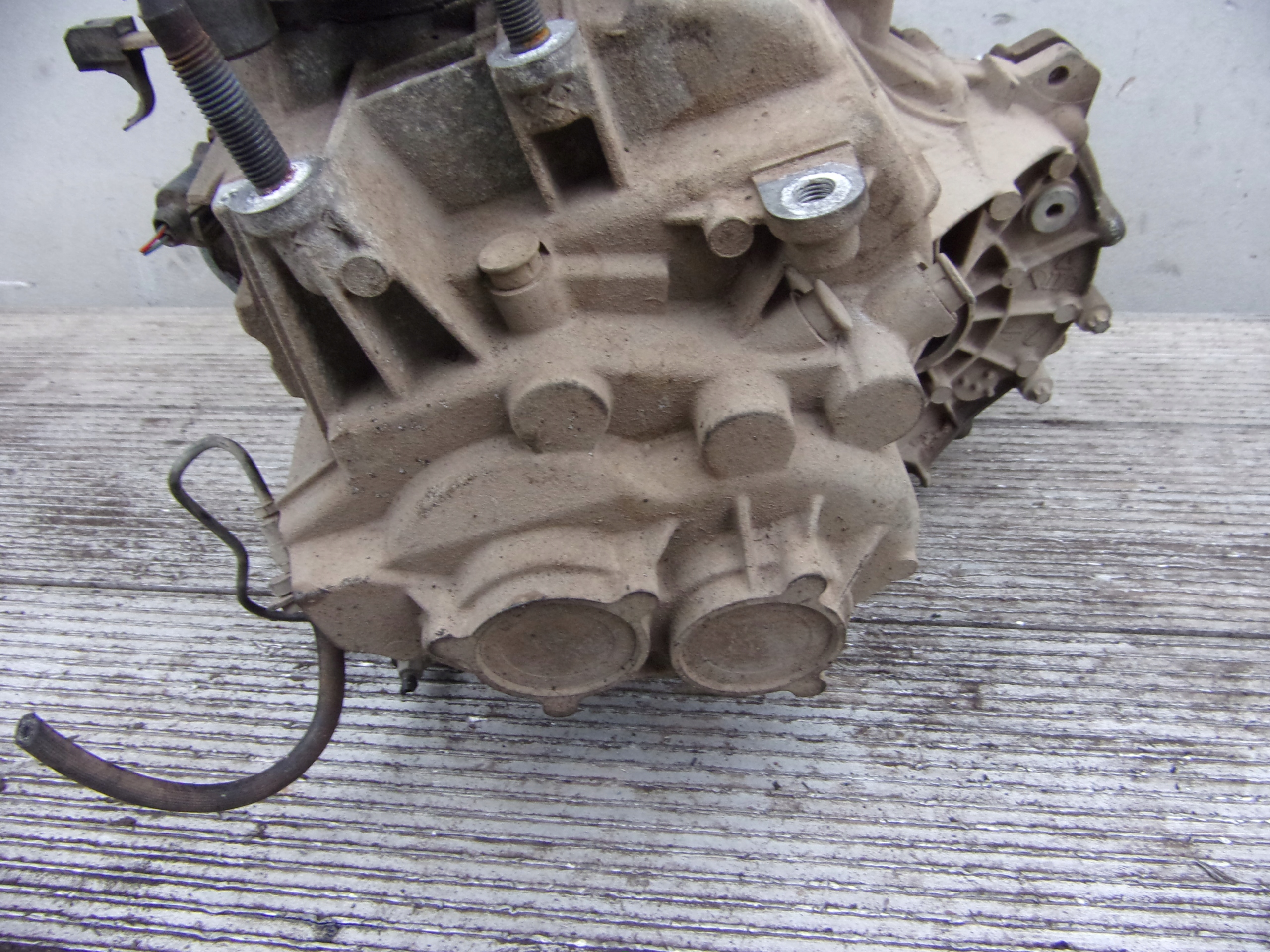 CAMBIO manuale MITSUBISHI COLT 6 PMN130194