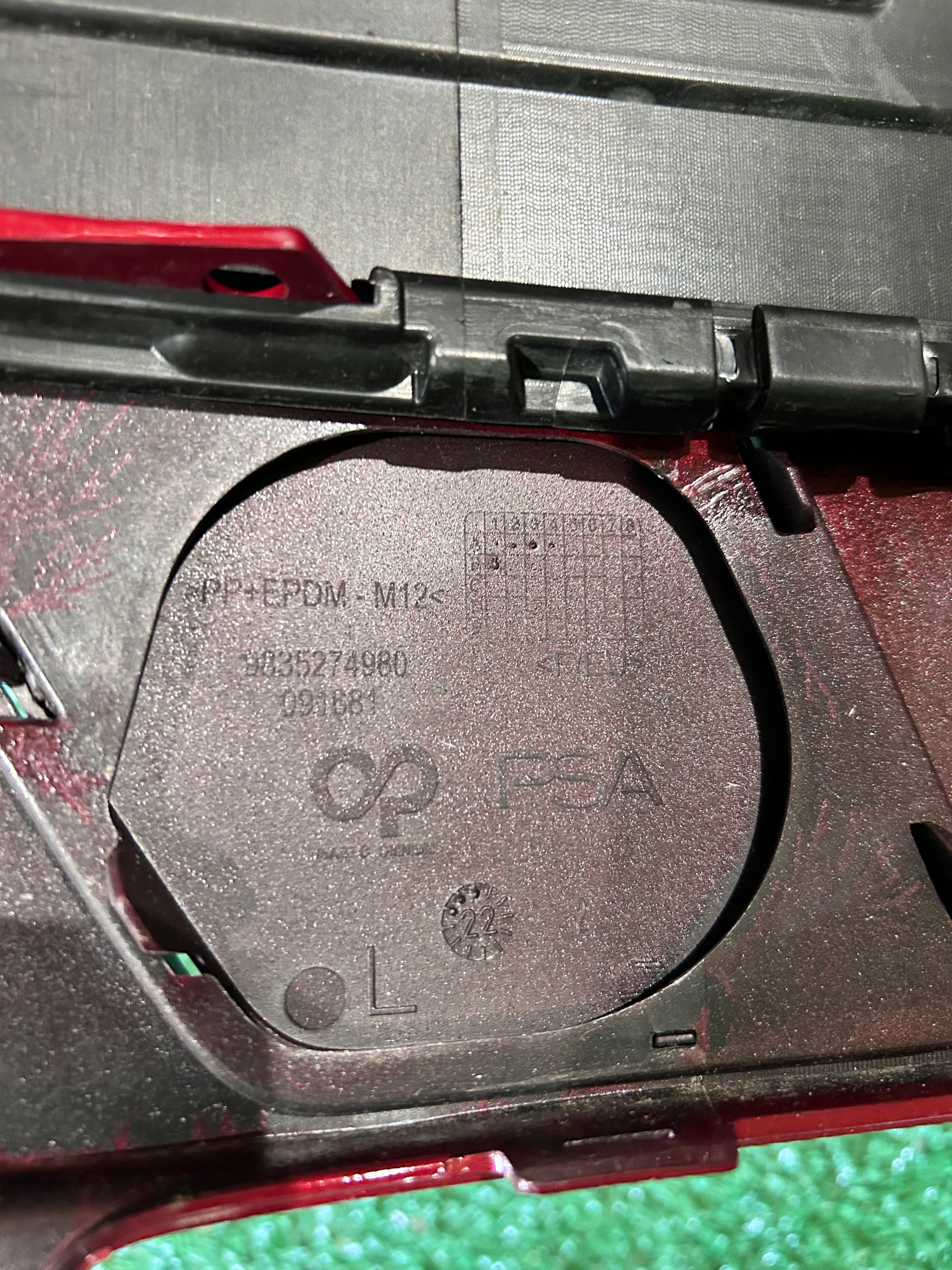 Frontstoßstange OPEL MOKKA B II 4 PDC