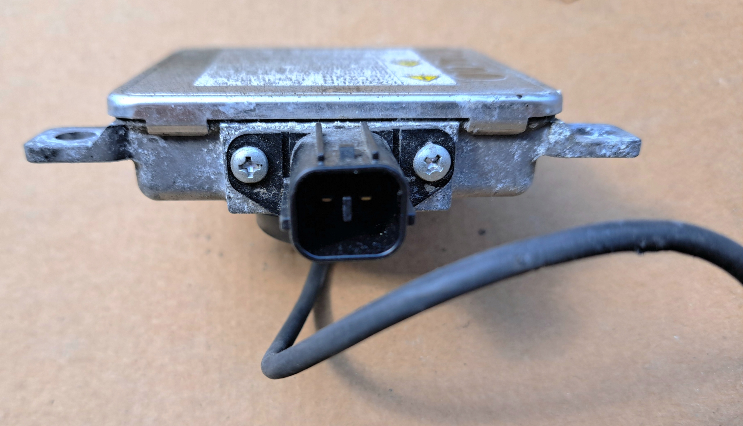 Конвертер mitsubishi oe W3T23371