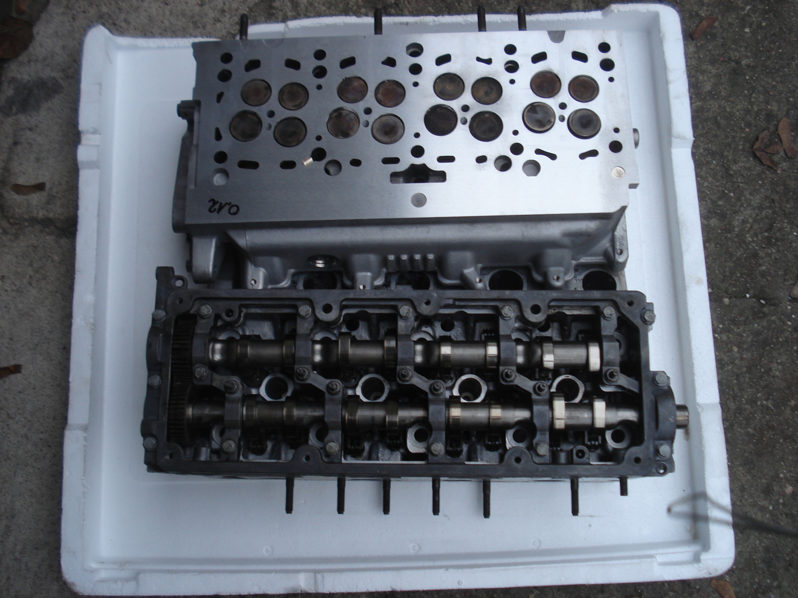 GŁOWICA KOMPLETNA VW 2.0 TDI CAG 03L103373