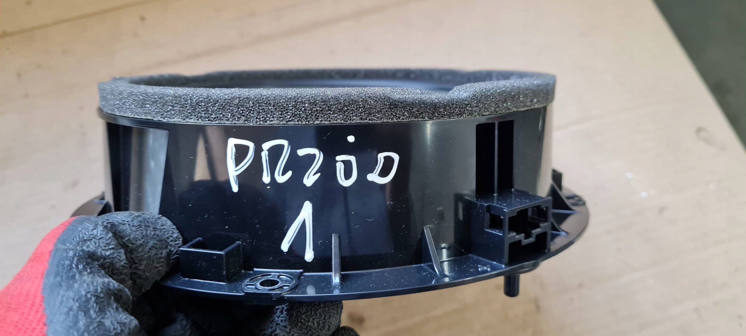 A6 C8 4K speaker door left right front 4K0035415