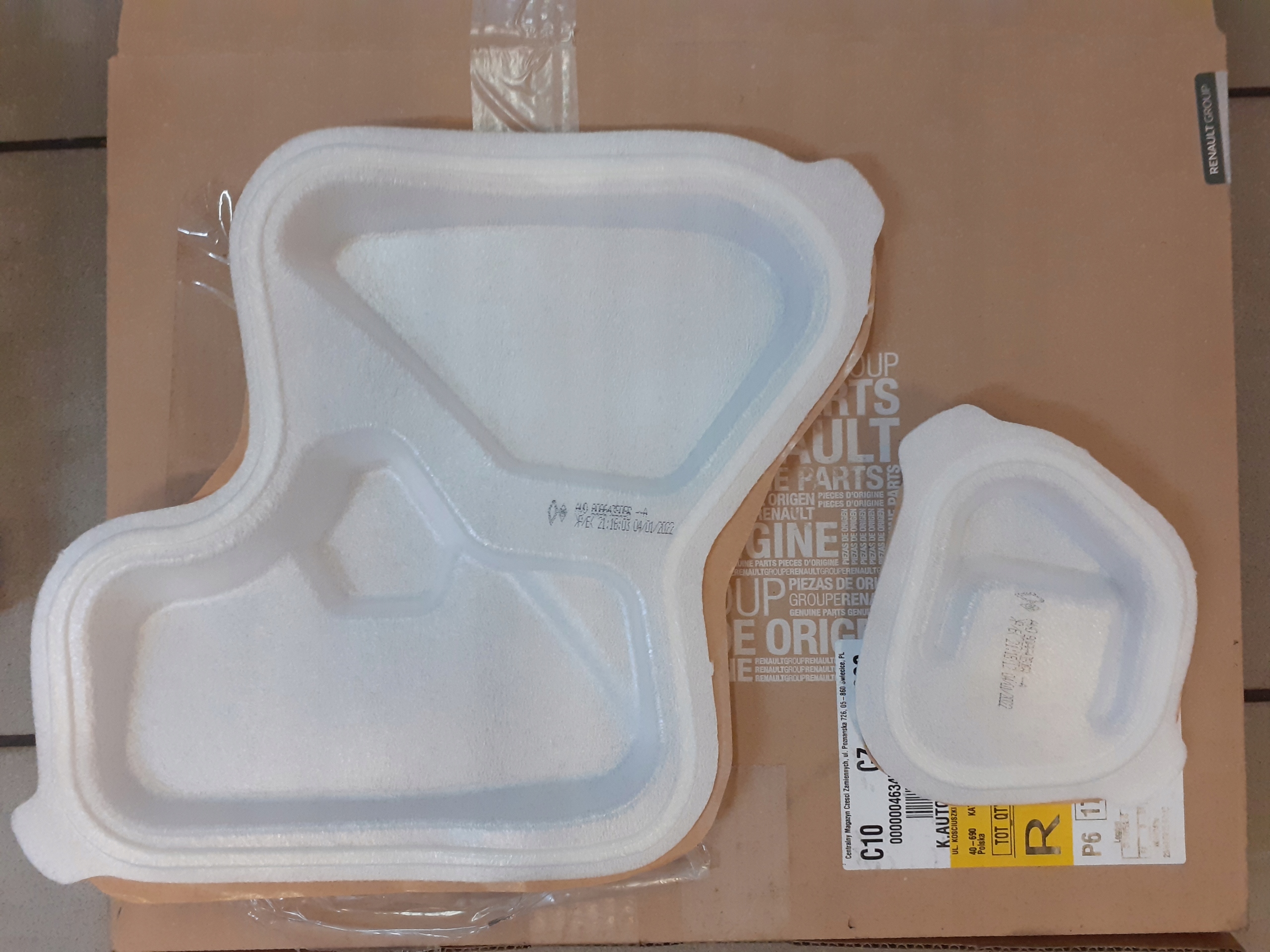 808643505R - ЗВУКОИЗОЛЯЦИЯ ДВЕРИ ПРАВАЯ ПЕРЕДНЯЯ RENAULT MEGANE 4