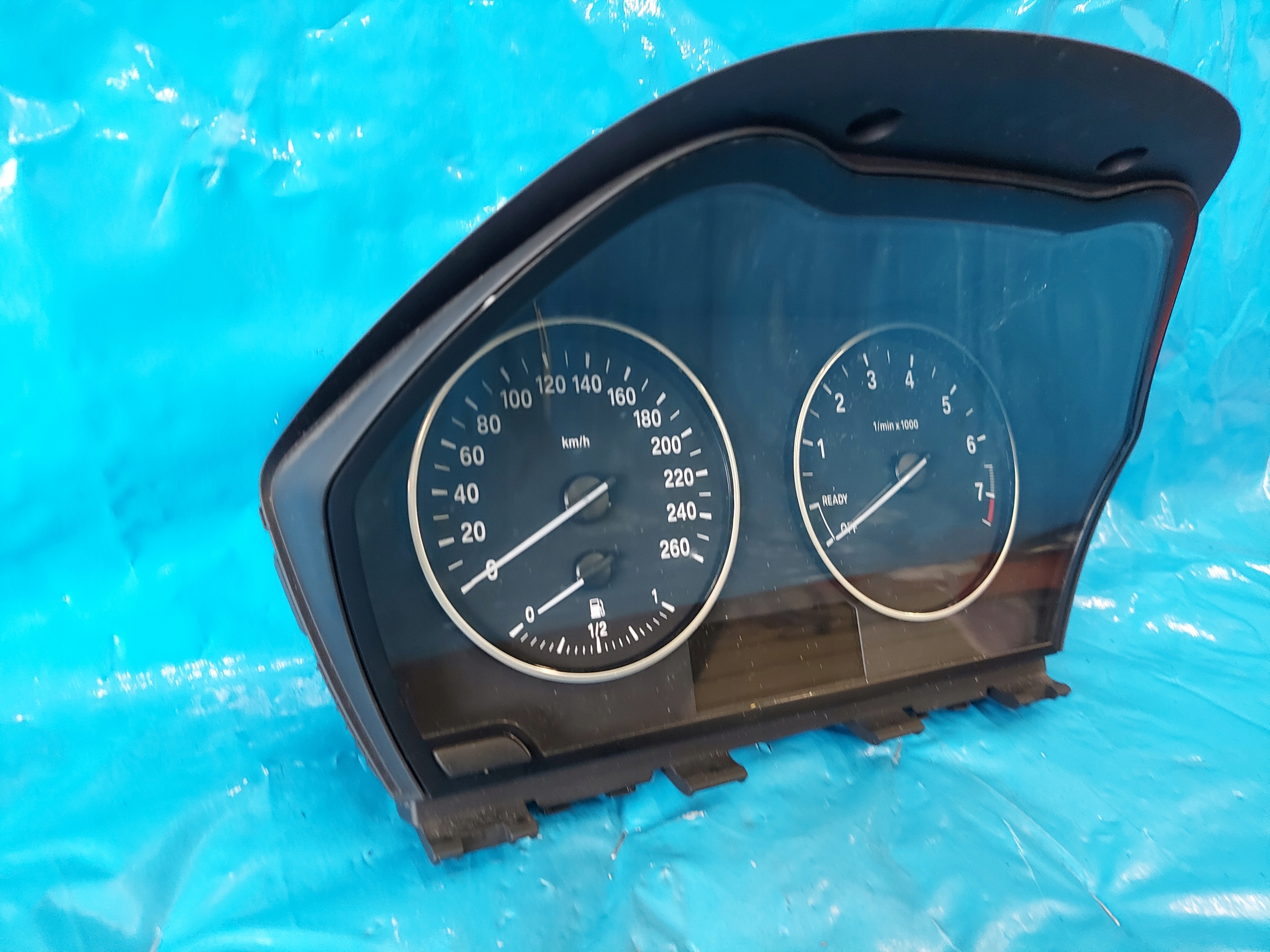 dials clock BMW 1 F20 2011 R 62109277539