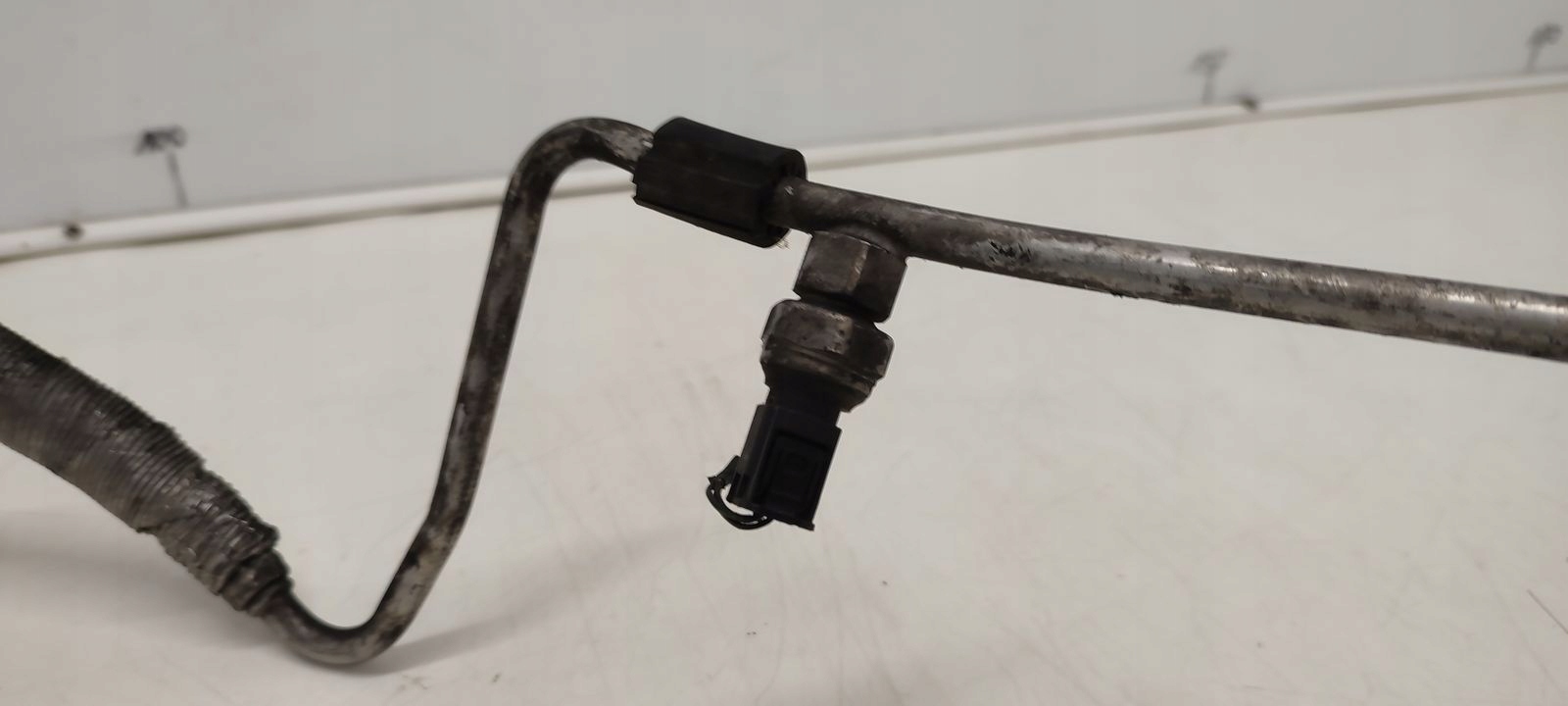 tömlő cső klíma BMW E91 E90 LIFT 2,0D