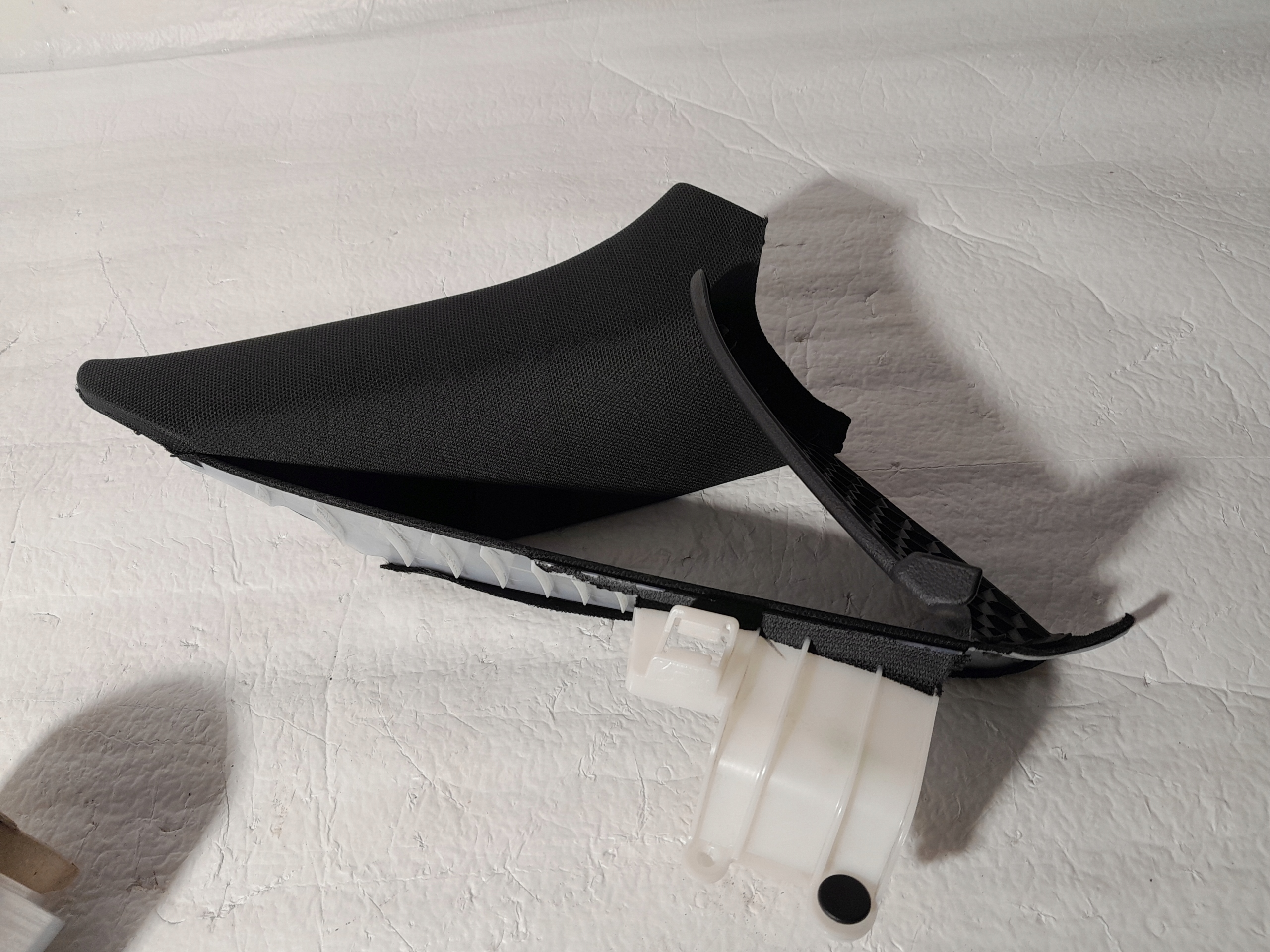 AUDI A4 B9 LIFT sedan cover side SLUPKA 8W5867287C