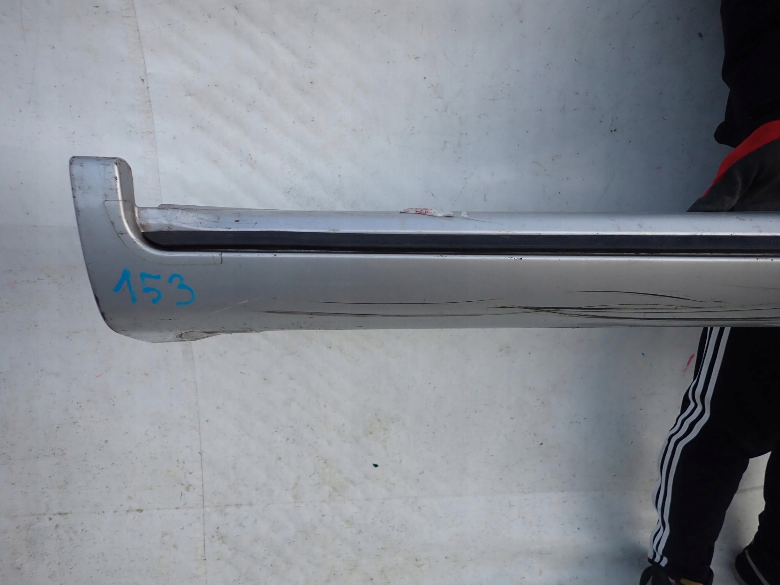VOLVO V70 II LIFT 05-07 threshold moulding threshold right