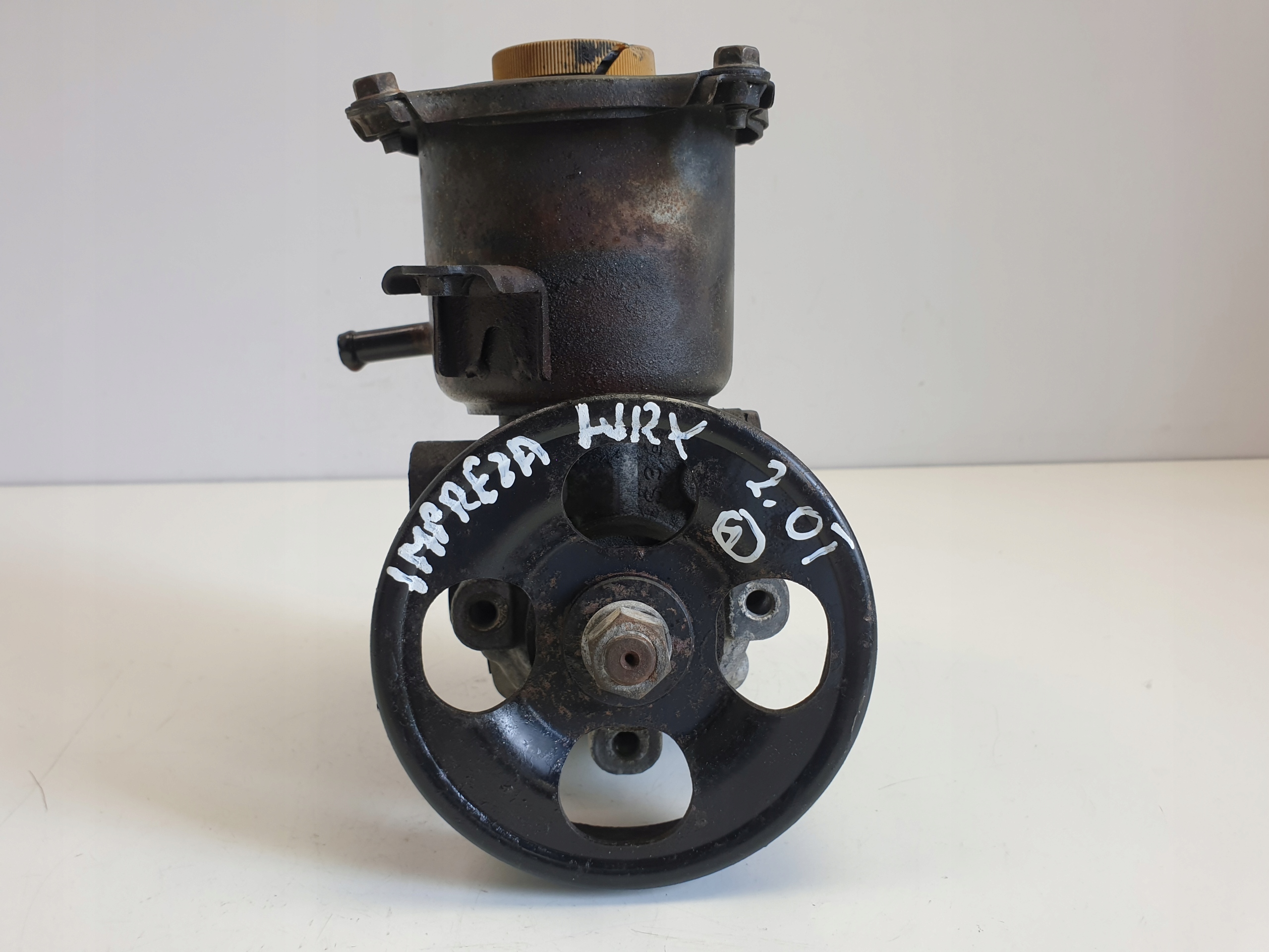 35 99 - Subaru Impreza WRX 2.0 T насос гидроусилителя руля