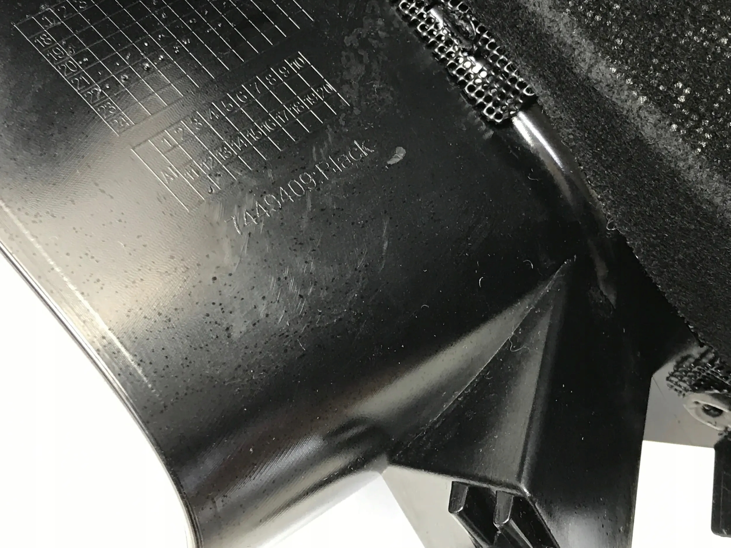 BMW iX3 G08 X3 G01 PLASTIK OSŁONA SŁUPKA LEWY TYŁ TYLNEGO 7449409 Numer katalogowy części 7449409