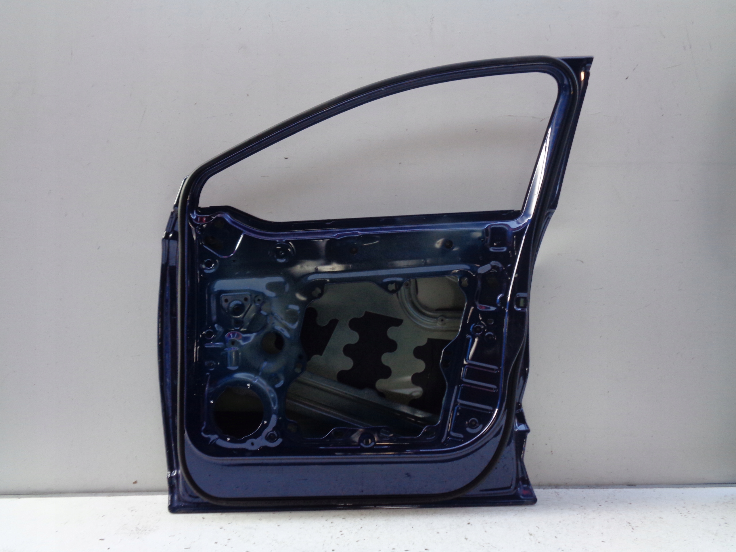 door right front AUDI Q4 89A NR 45103