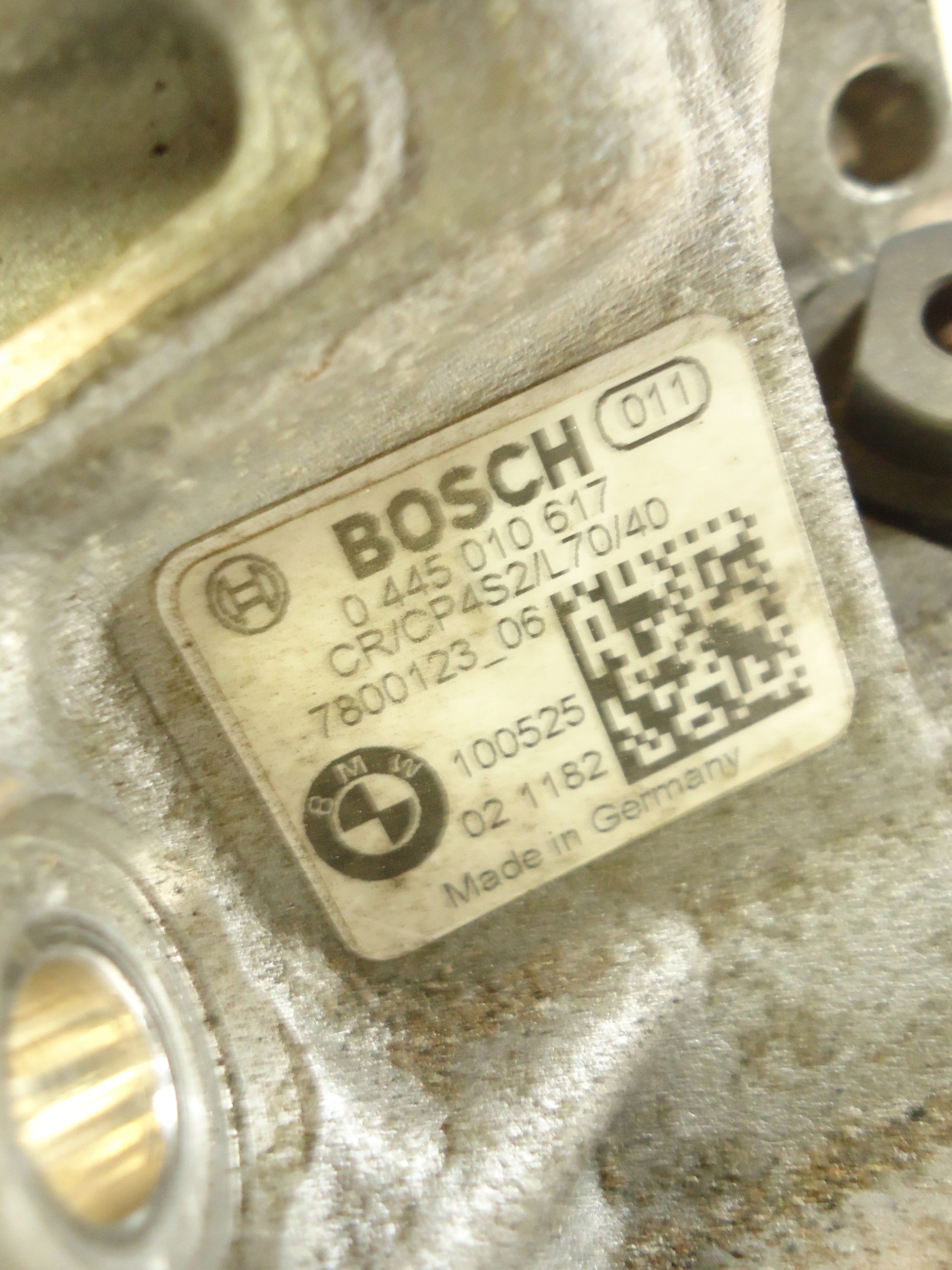 BMW E60 E90 3.0D N57D30A Einspritzpumpe 0445010617