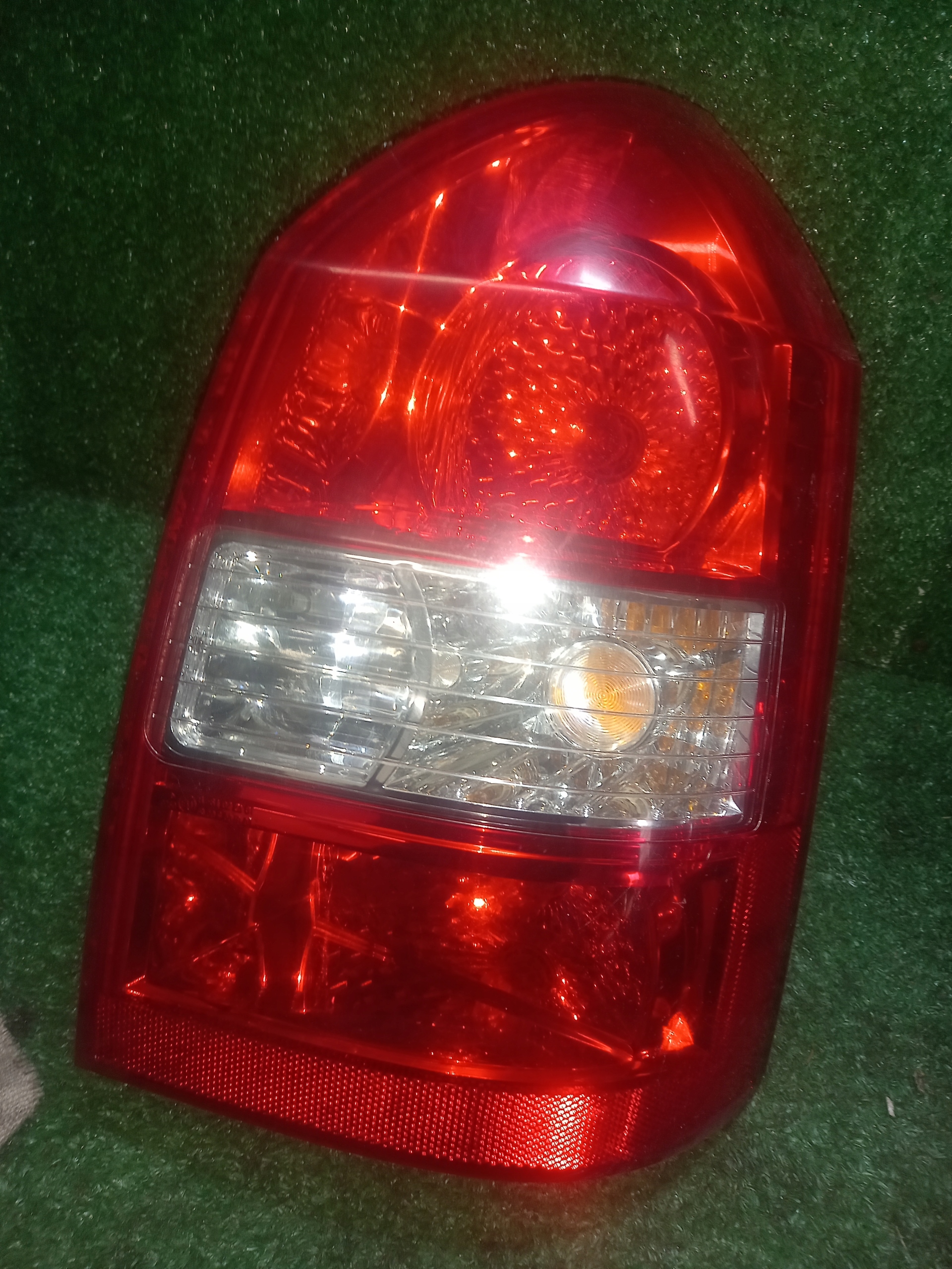 light left rear HYUNDAI TUCSON 92402-2E010
