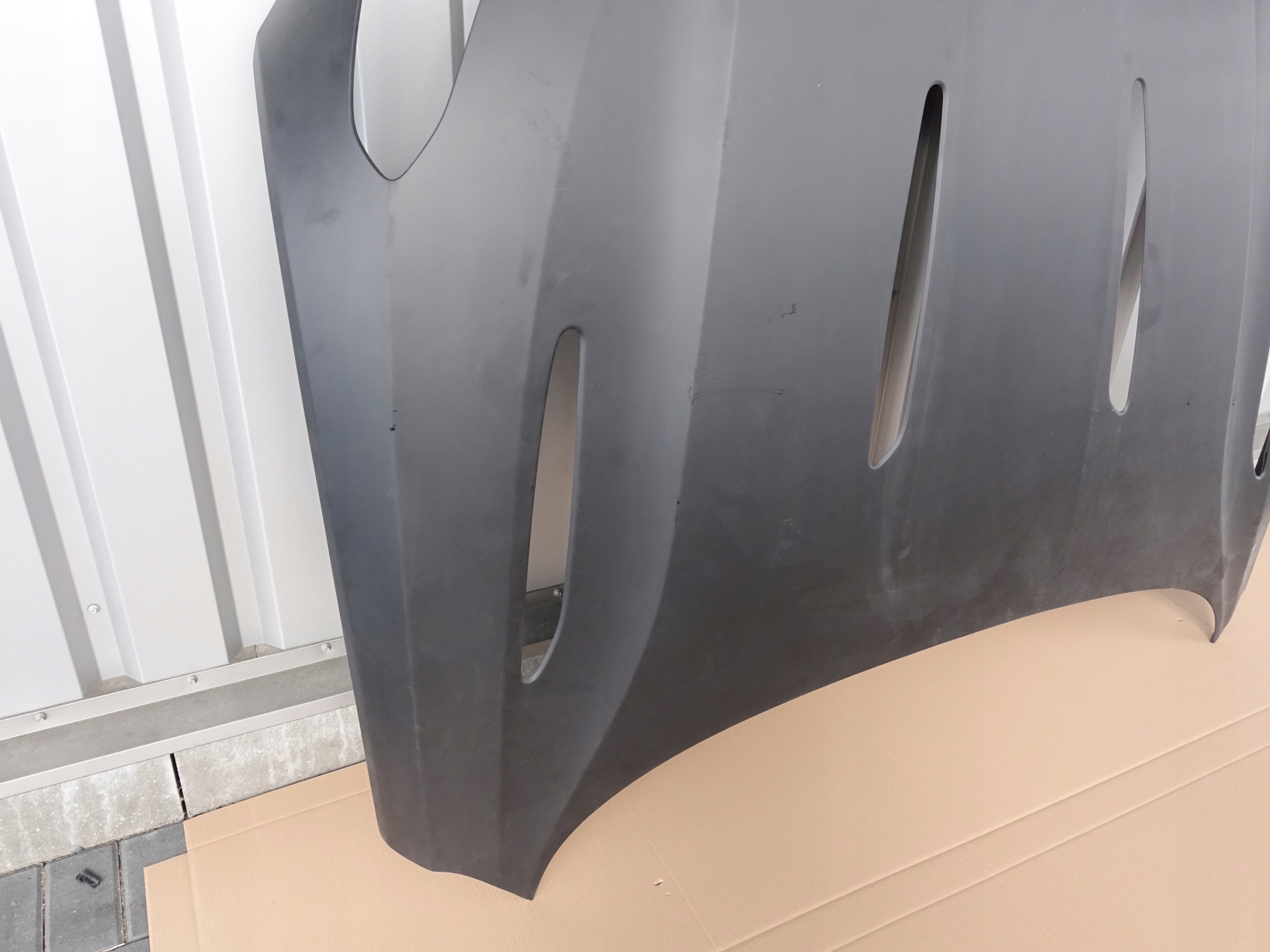 ASTON MARTIN DB11 V12 16- bonnet cover front