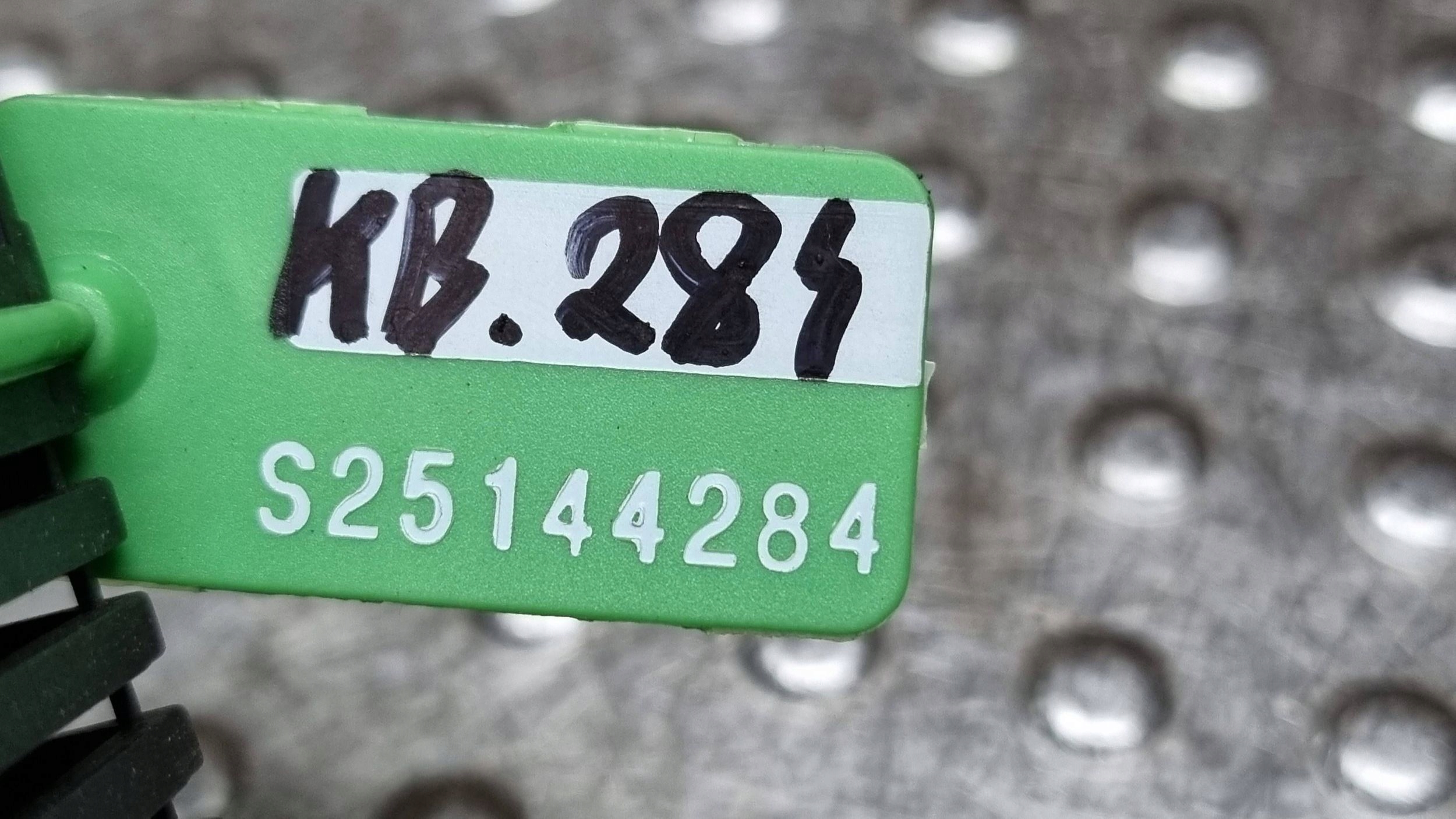 modul řídící jednotka XENON 6936101 BMW E60 E61 E64 E63 E65 E66