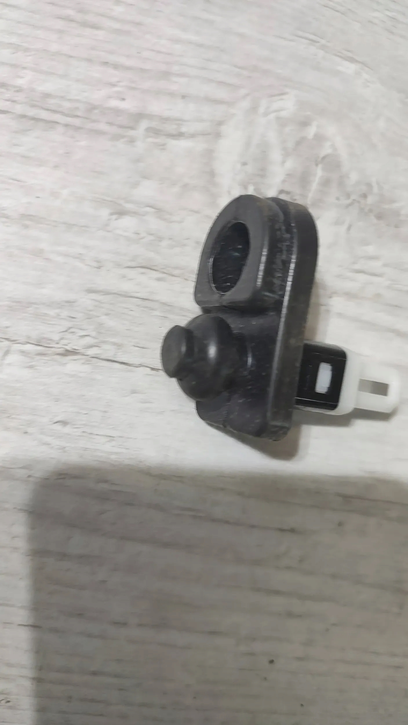 KIA Rio IV 18r Sensor otwarcia Tür