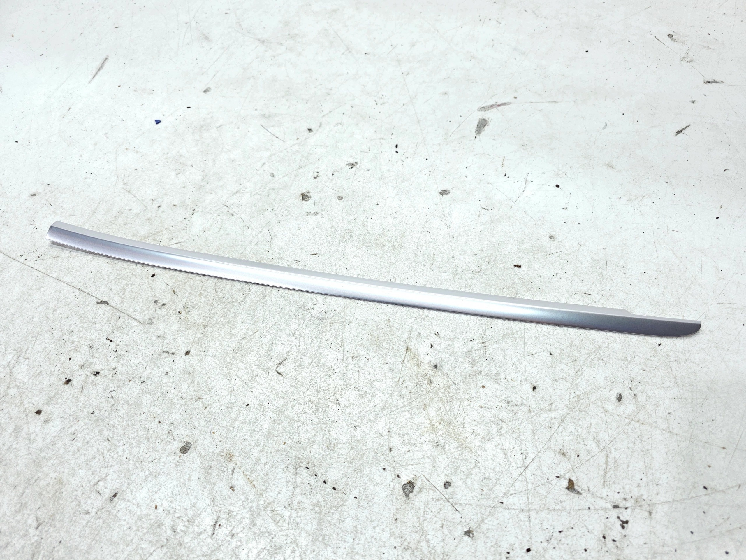 moulding CHROM bodywork left AUDI Q4 E-TRON 89E853345 3Q7