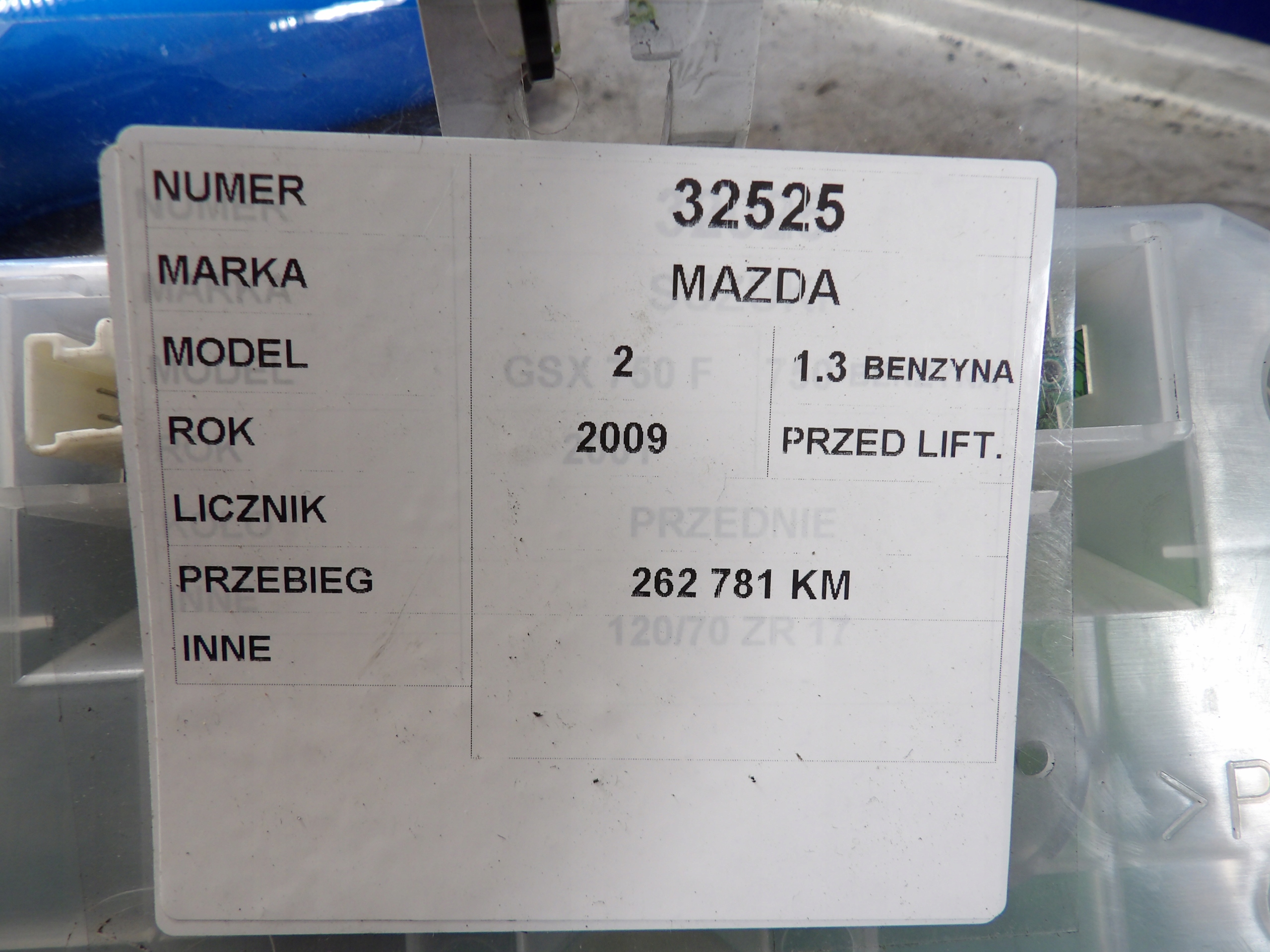 Mazda 2 dials, liczniki D01J55430 K9001