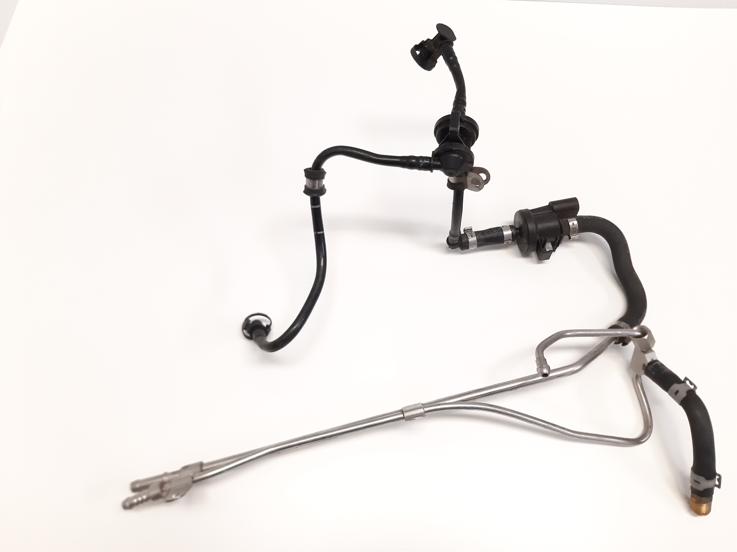 PRZEWÓD PALIWA AUDI A4 B7 2.0 TFSI BWA 06F127509AB BWA 06F127509AB