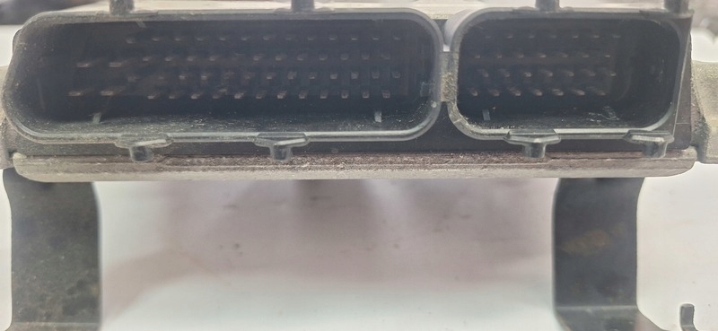computer control unit VW GOLF IV 071906018R