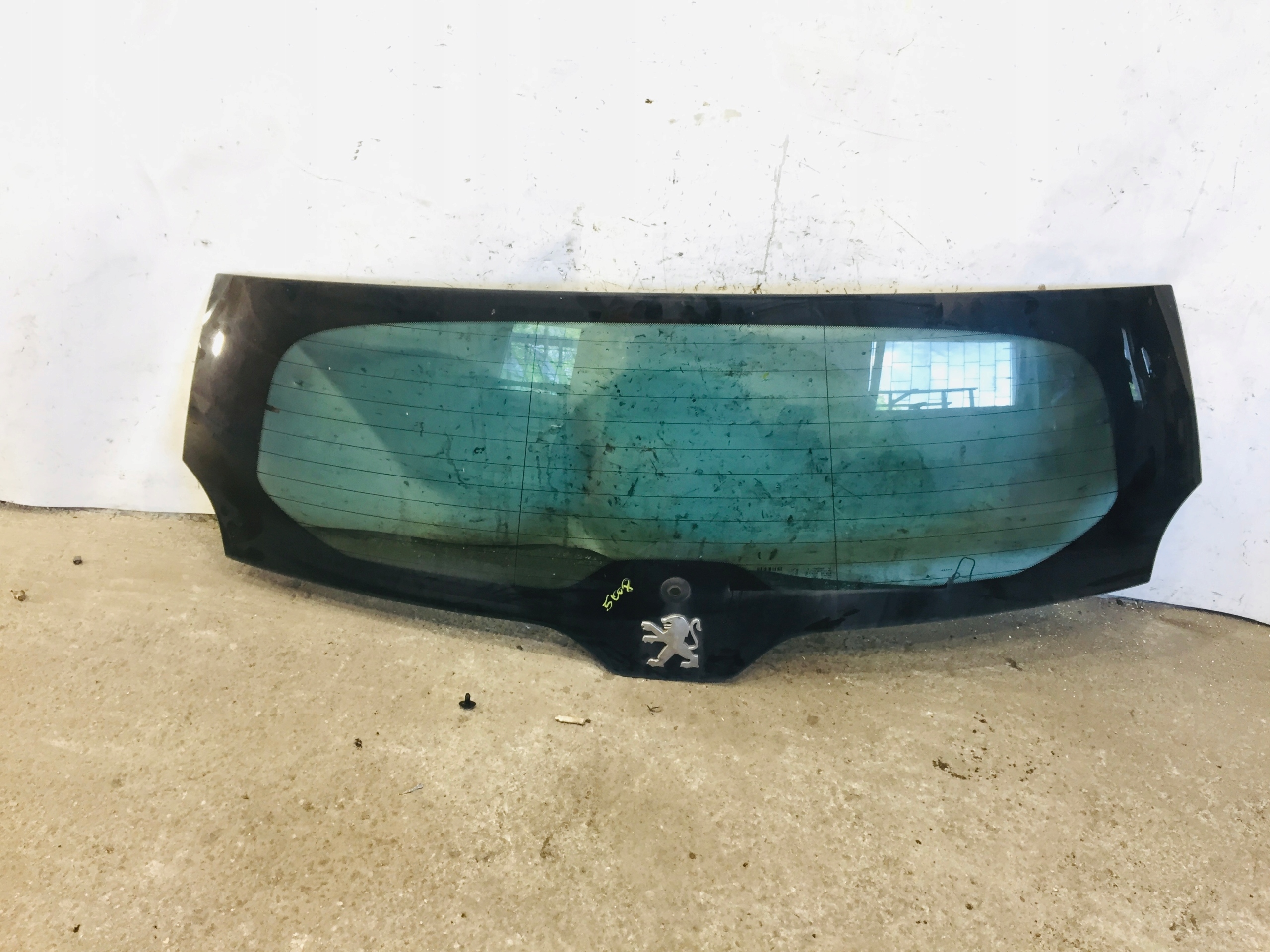 SZYBA KLAPY PEUGEOT 5008 #144