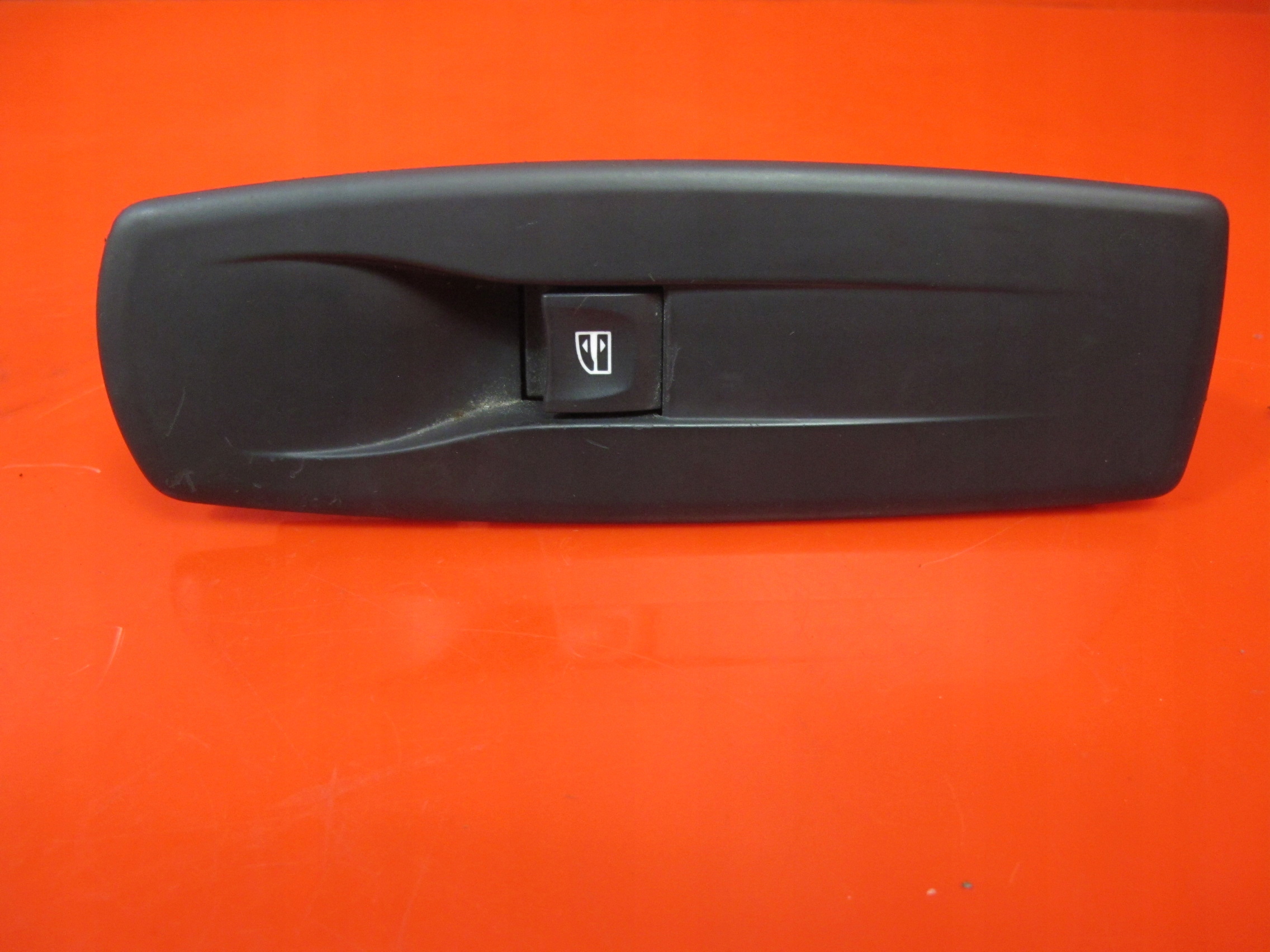 RENAULT LAGUNA III window control switch right front