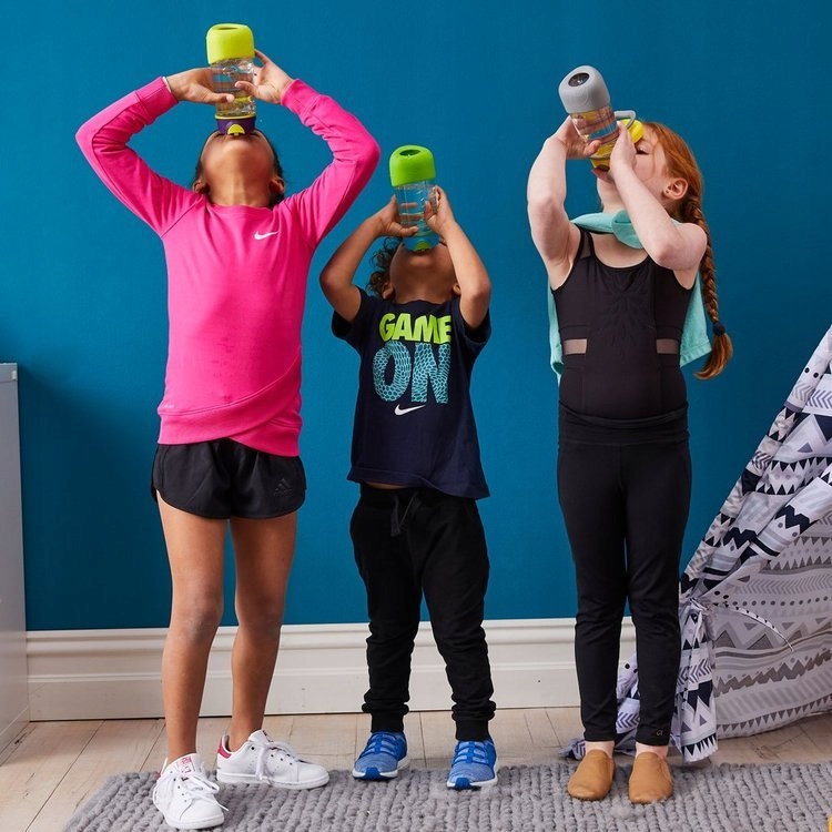 B.BOX SPORTOWA TRITANOWA BUTELKA BIDON blue slate Kolor dodatkowy szary