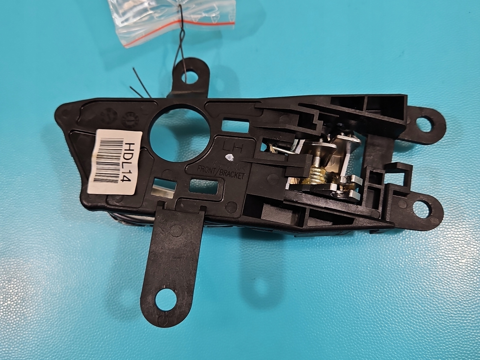 ручка двери внутренняя левая передняя kia OPTIMA IV 15-20