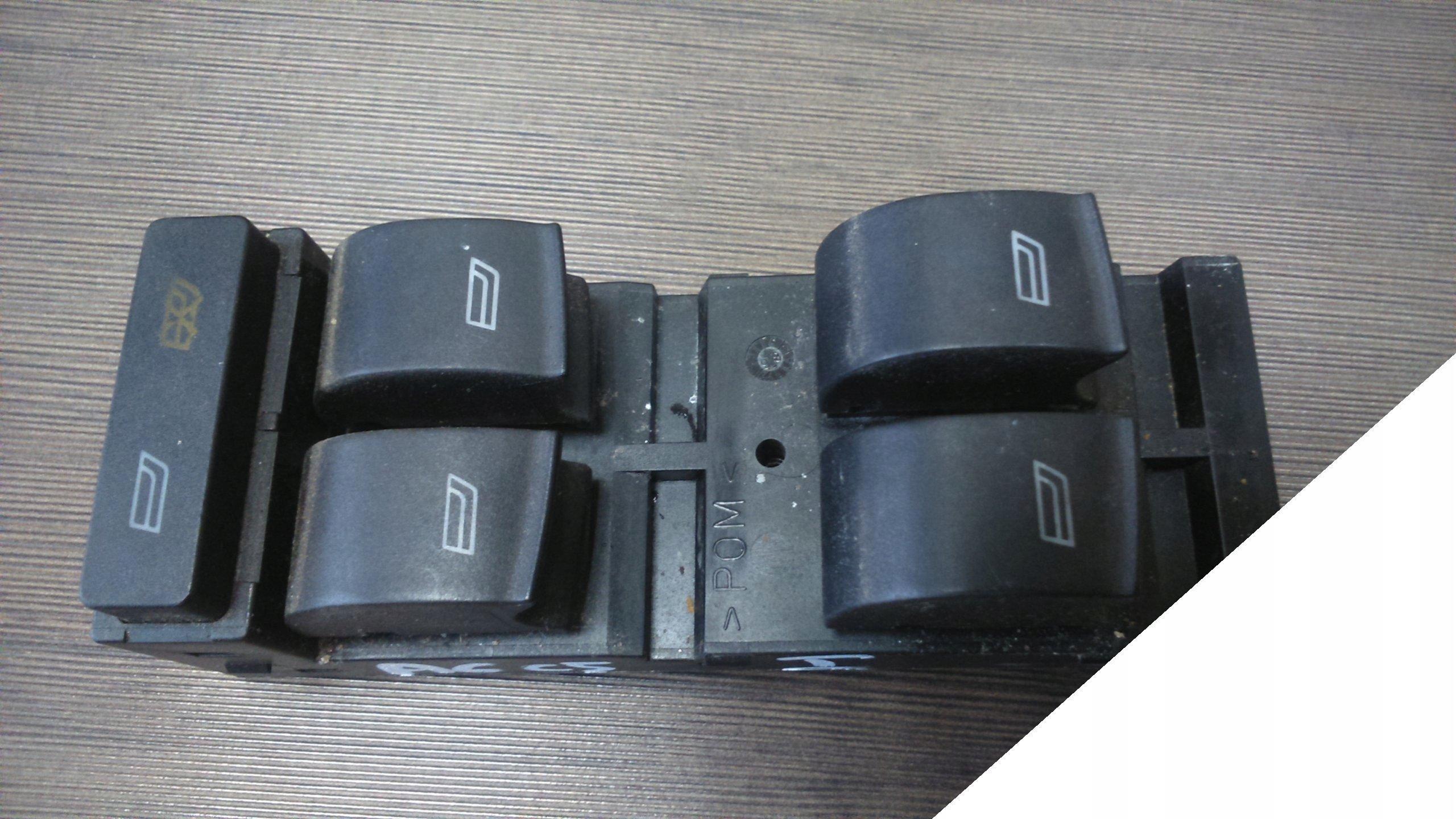 AUDI A6 C5 , A3 8L1 ALLROAD PANEL SZYB 4B0959851