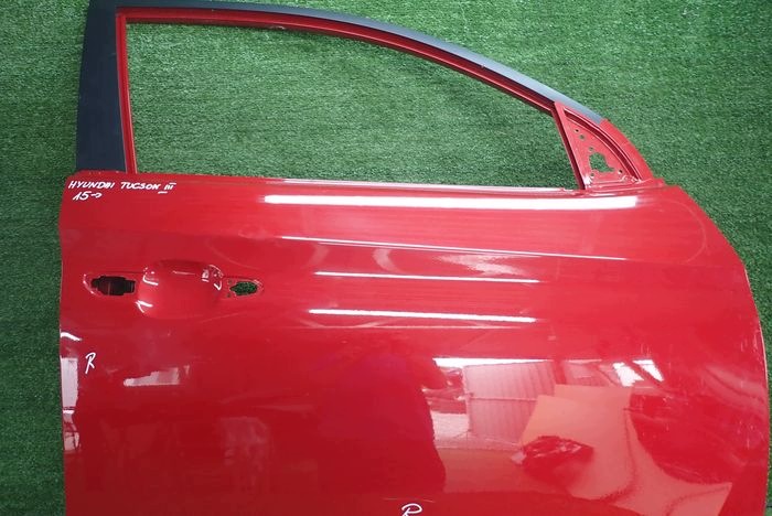HYUNDAI TUCSON III door right front front