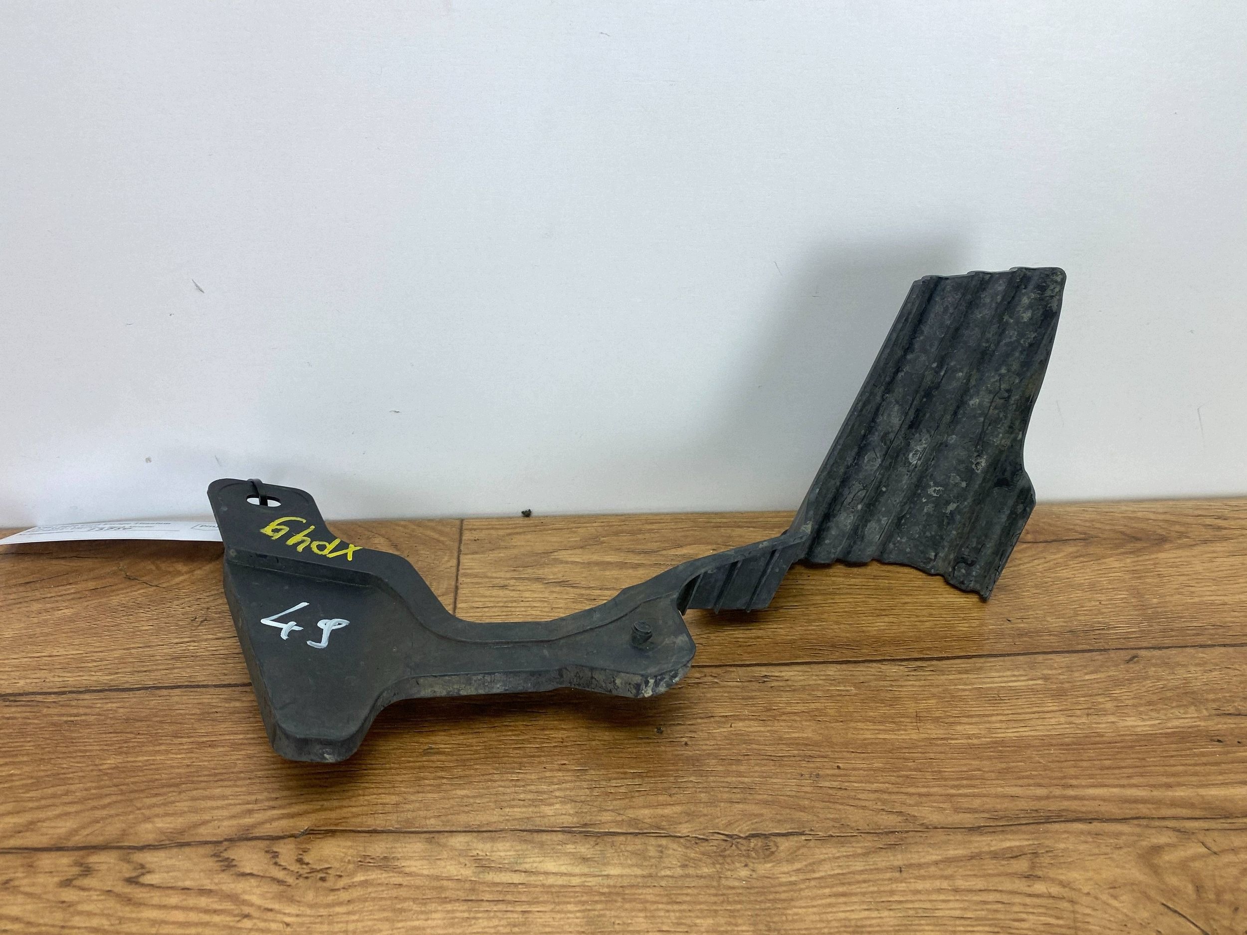 cover front chassis Ford Escape IV 2020+