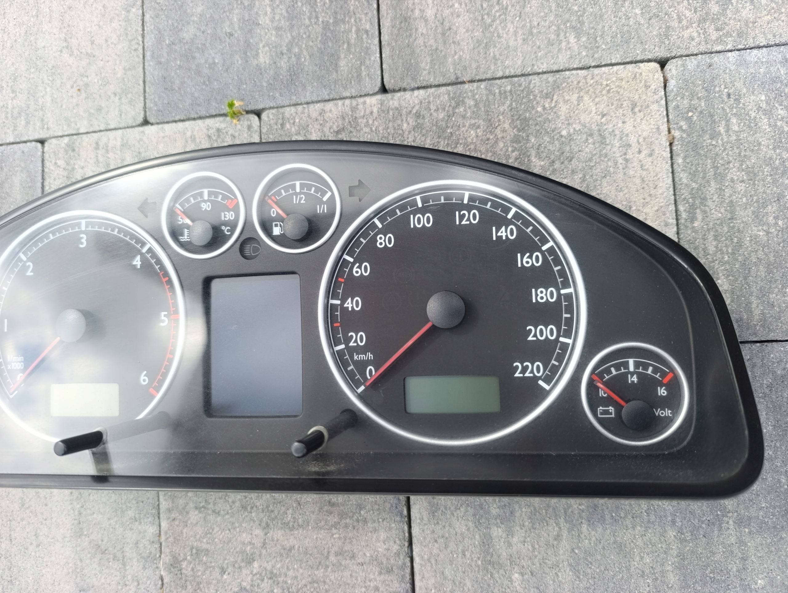 VW T5 MULTIVAN dials 7H5920872L
