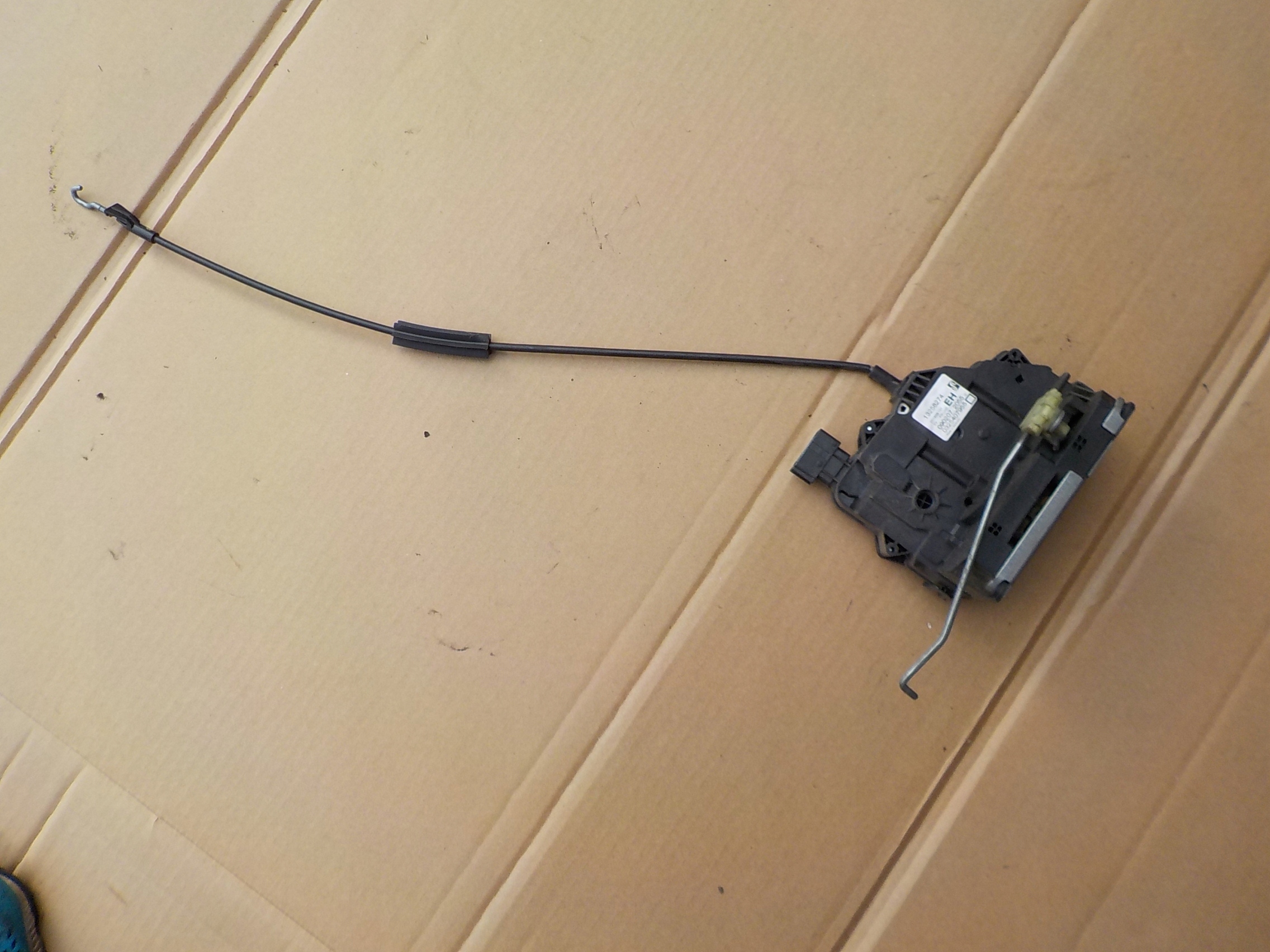 lock right front opel corsa d 13258274EH EUROPA