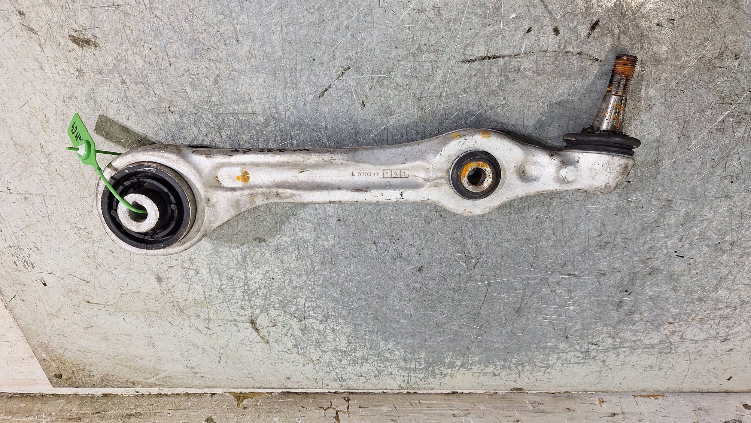 arm left front PROSTY lower 22207 MERCEDES S KLASA W222