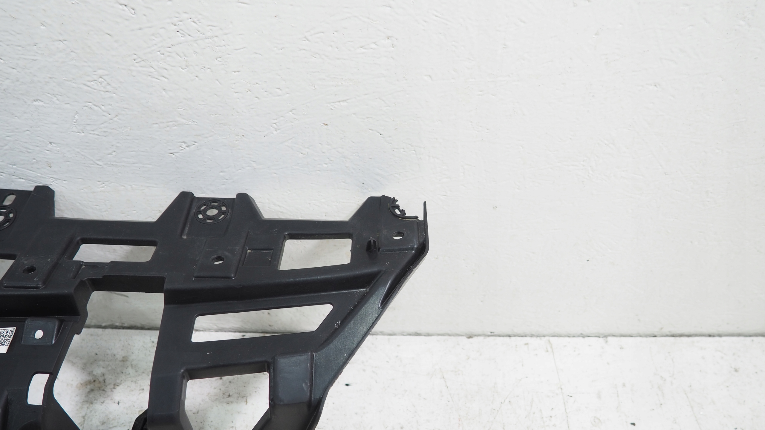 Polestar 2 Traversa grilla 6608190687 80020107