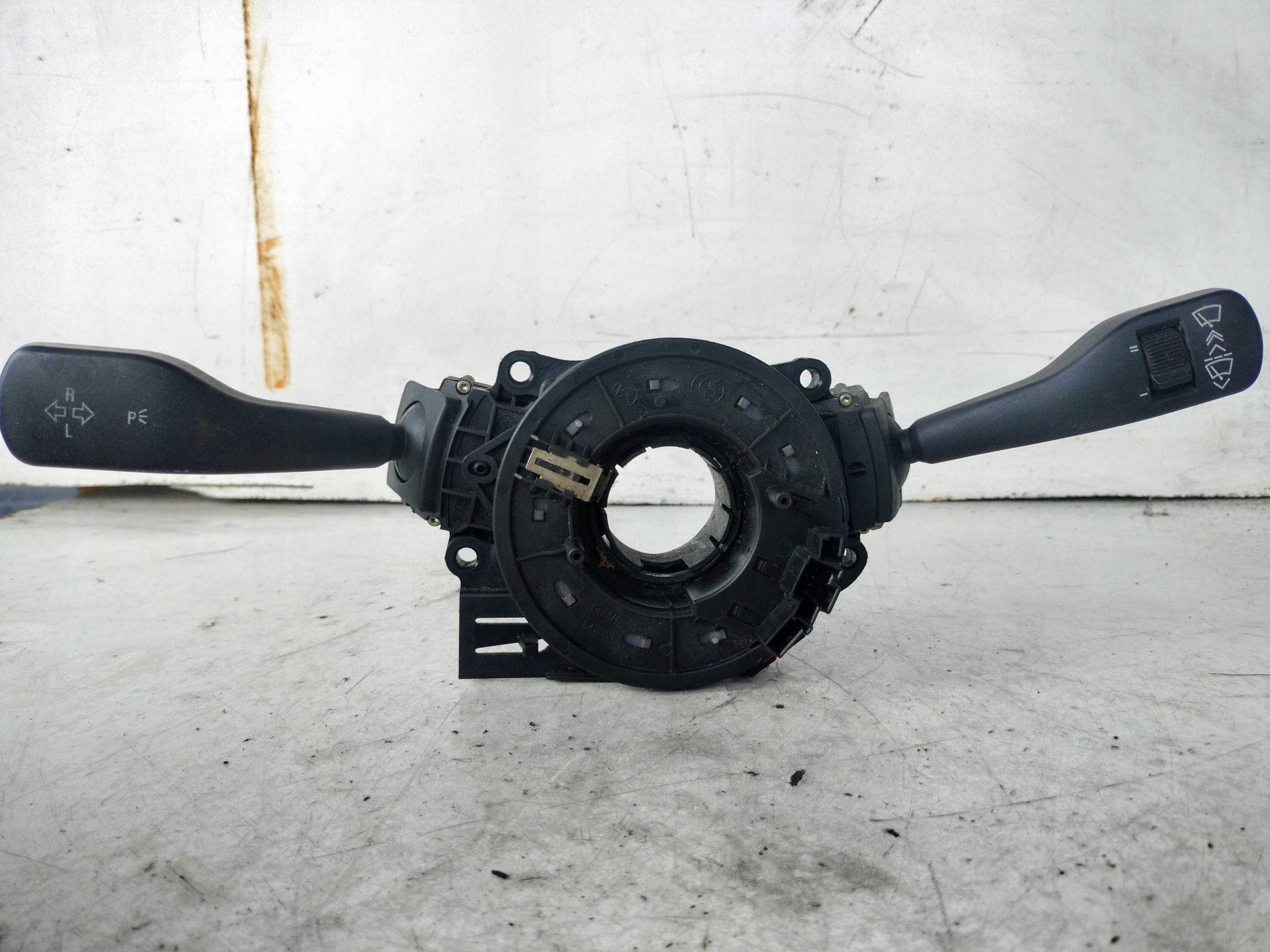 BMW E46 DEVIO LUCI TERGICRISTALLO TERGI 8363664 8363662 8376444
