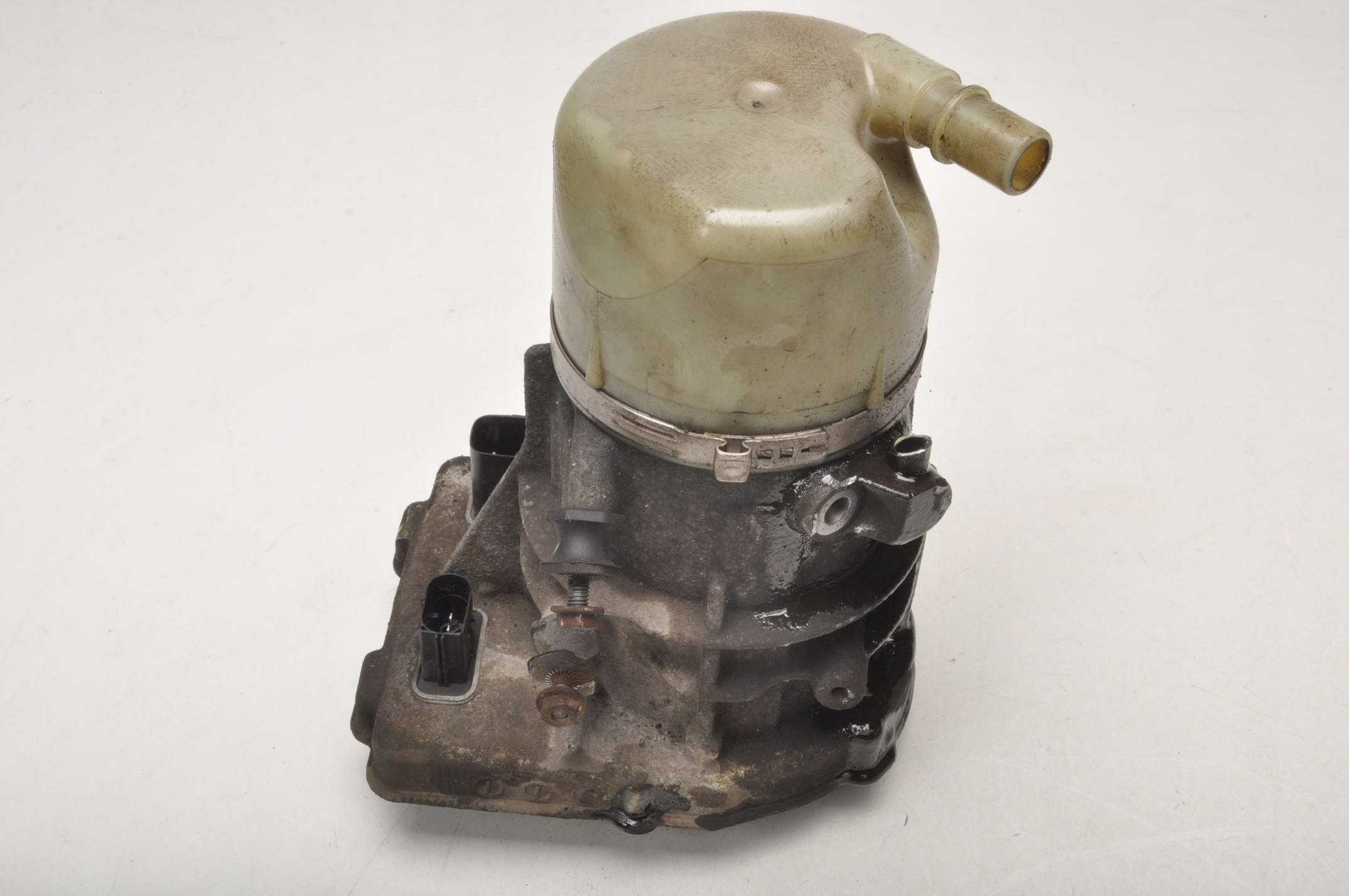 VOLVO XC60 і D3 / D4 насос гідропідсилювача керма