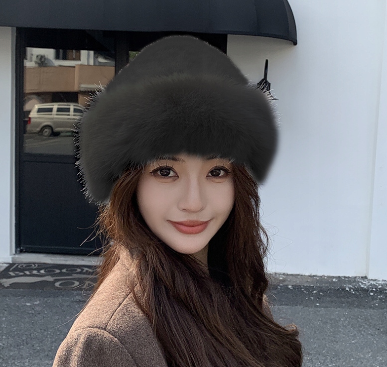 CZAPKA DAMSKA ZIMOWA CIEPŁA FUTRZANA MODNA ELEGANCKA FUTERKOWA Kod producenta CF7