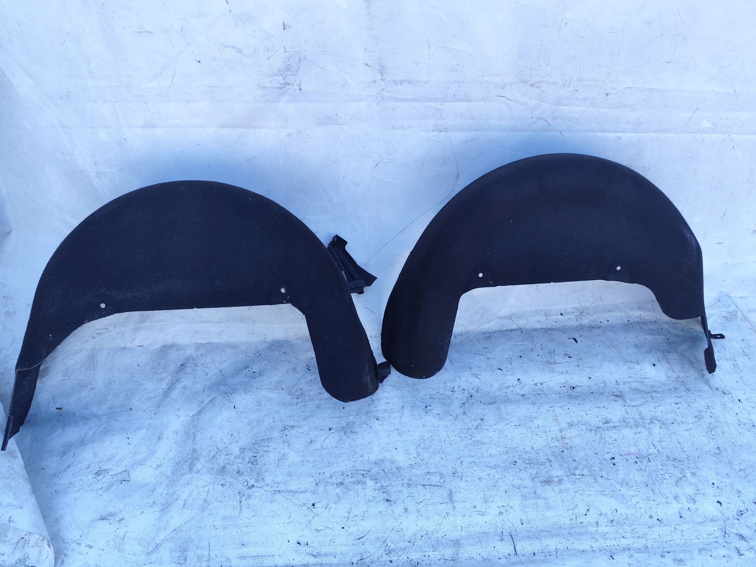 PEUGEOT 508 and sedan mudguard rear part right