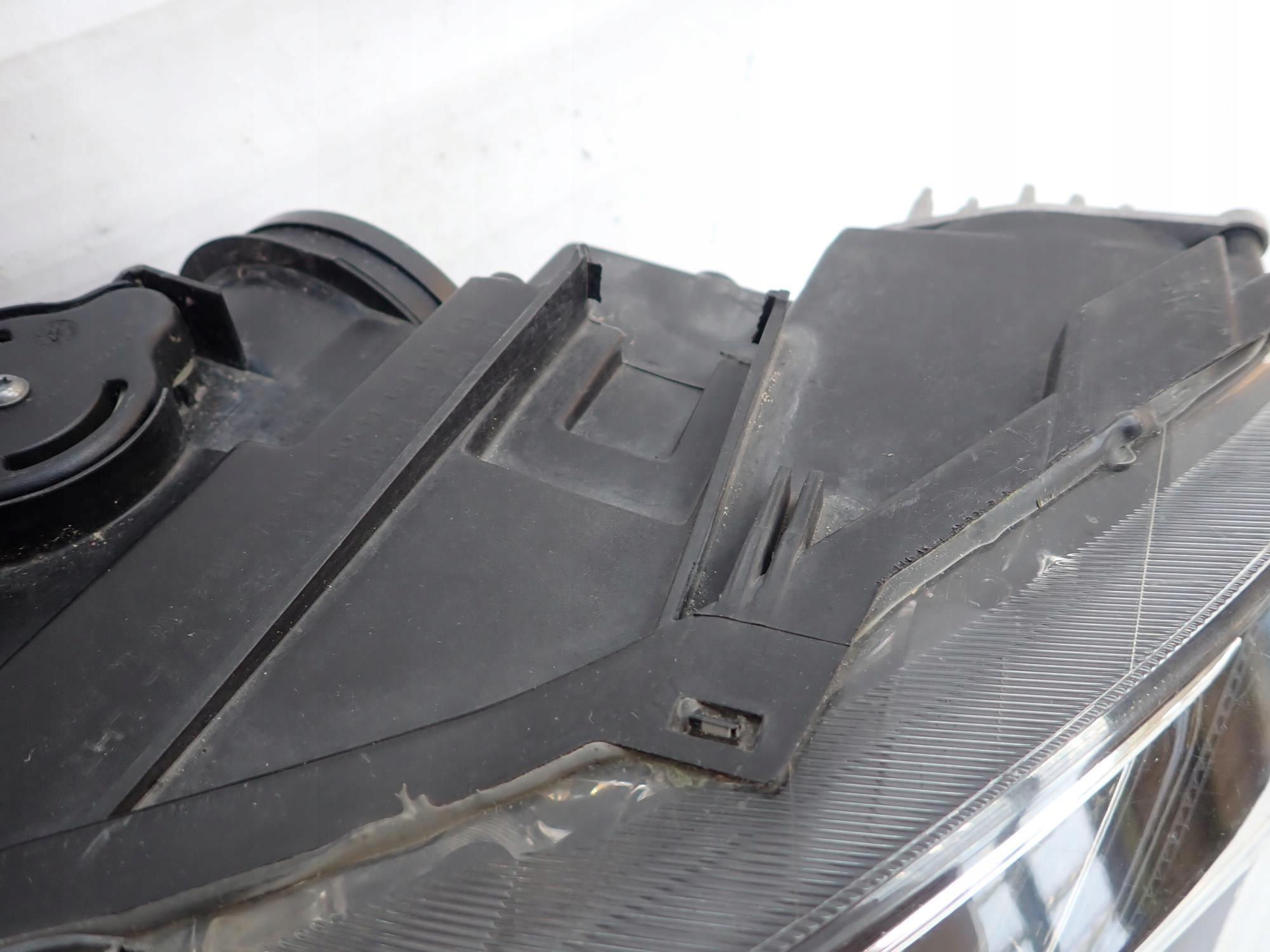 SEAT ATECA 16-20 light front front left
