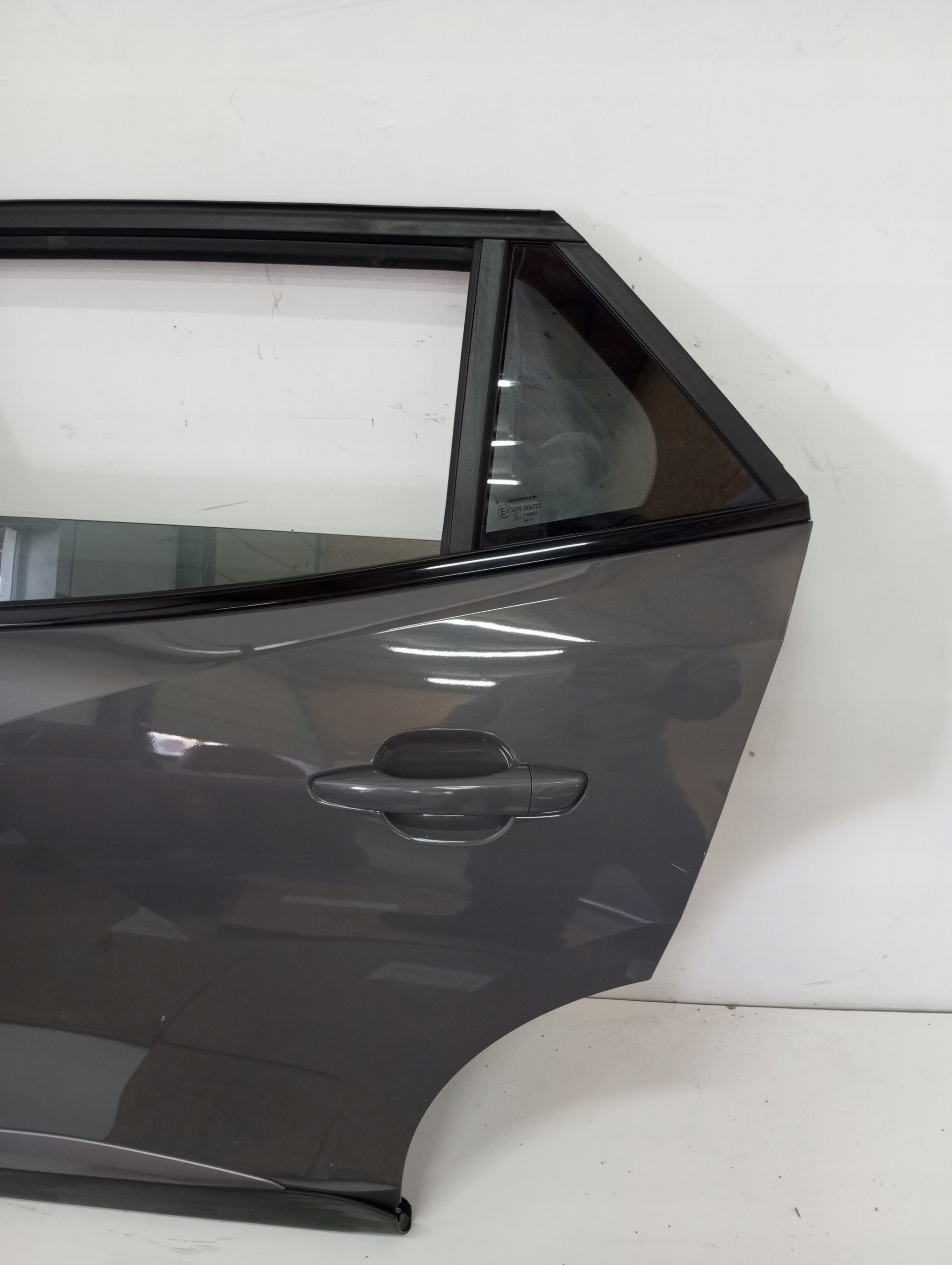 door left rear. PEUGEOT 2008 II 24R