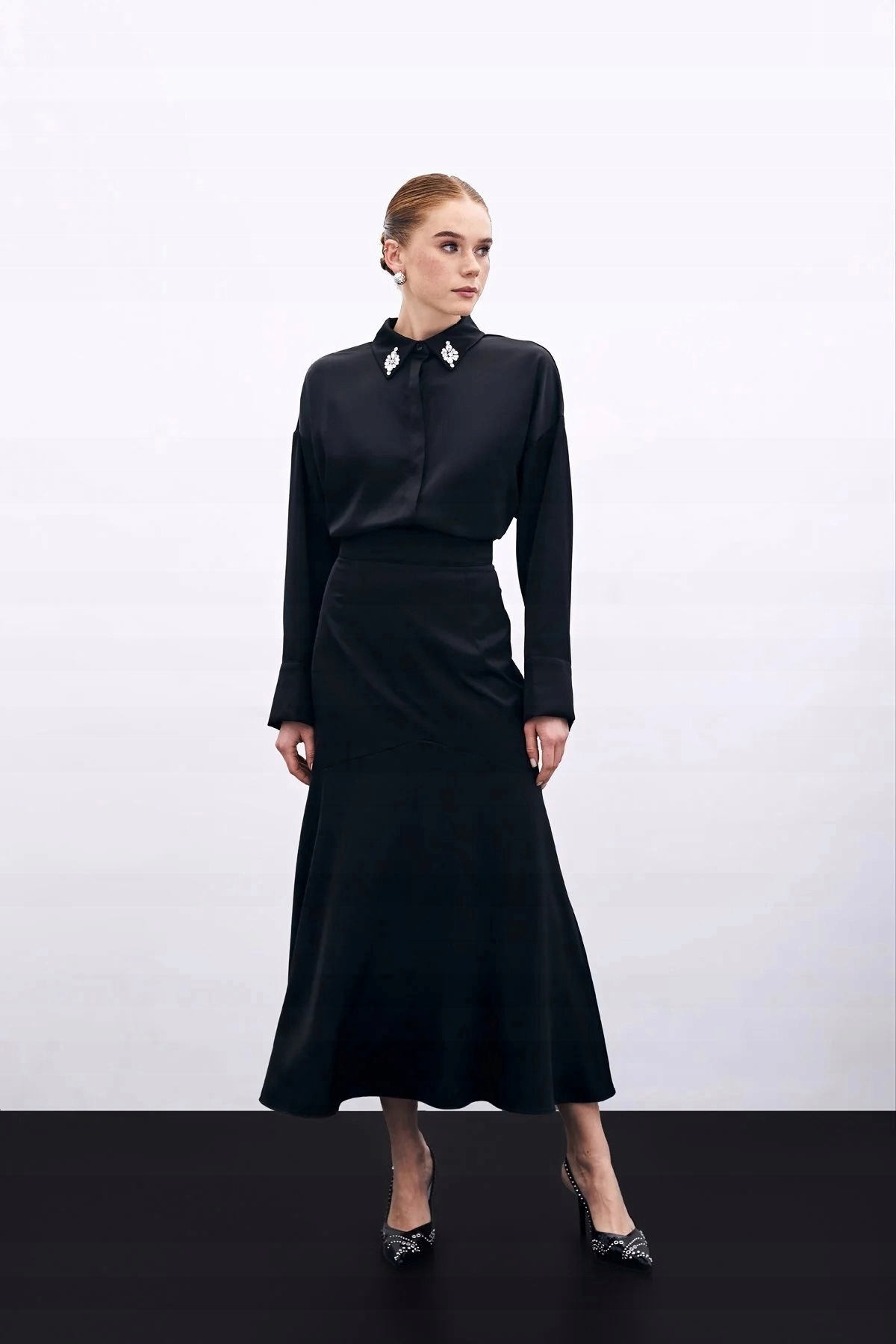 Černá Rozkládací Sukně S Elegantním Materiálem 38 5IA