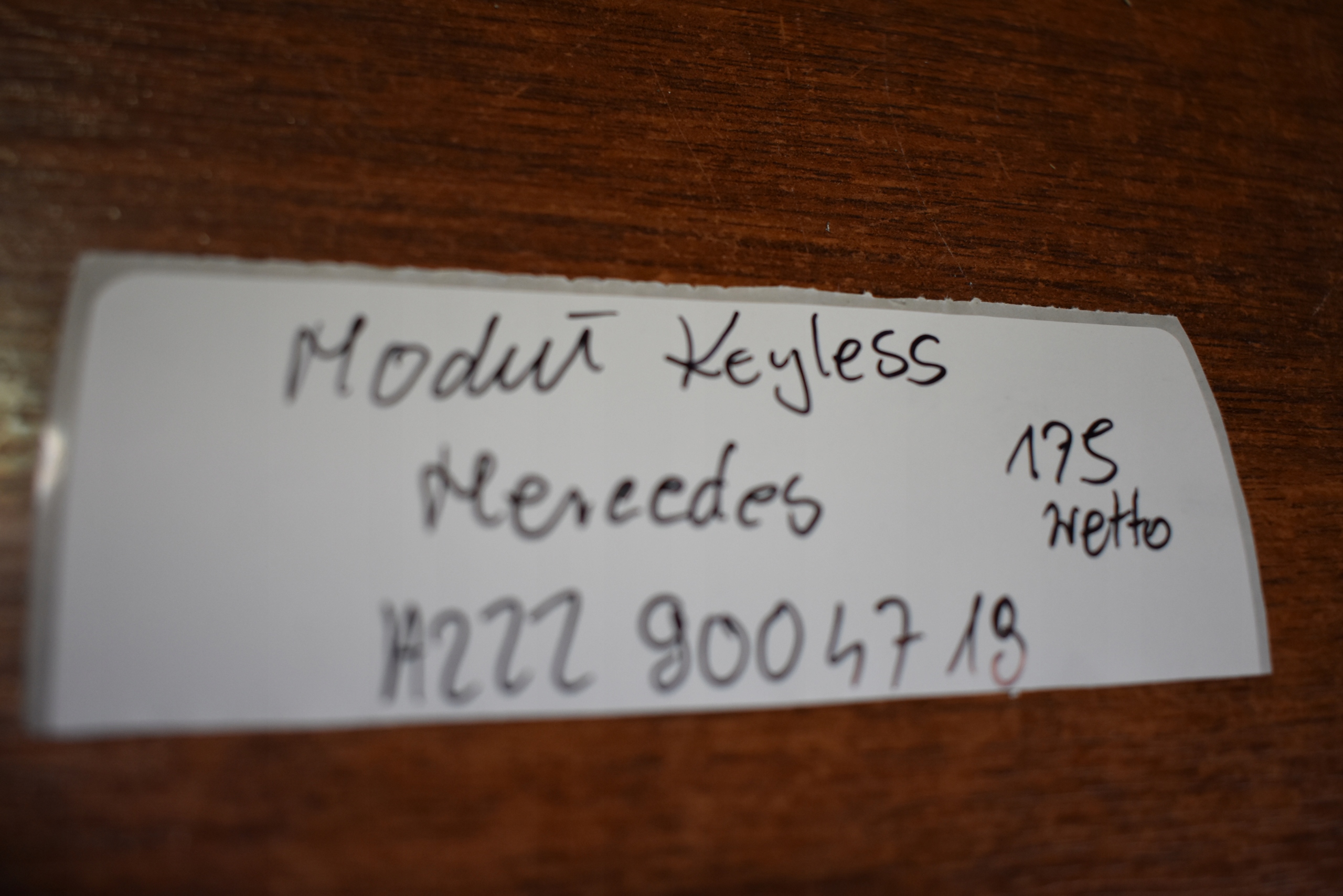 IDEALNY modulo KEYLESS MERCEDES 1 9