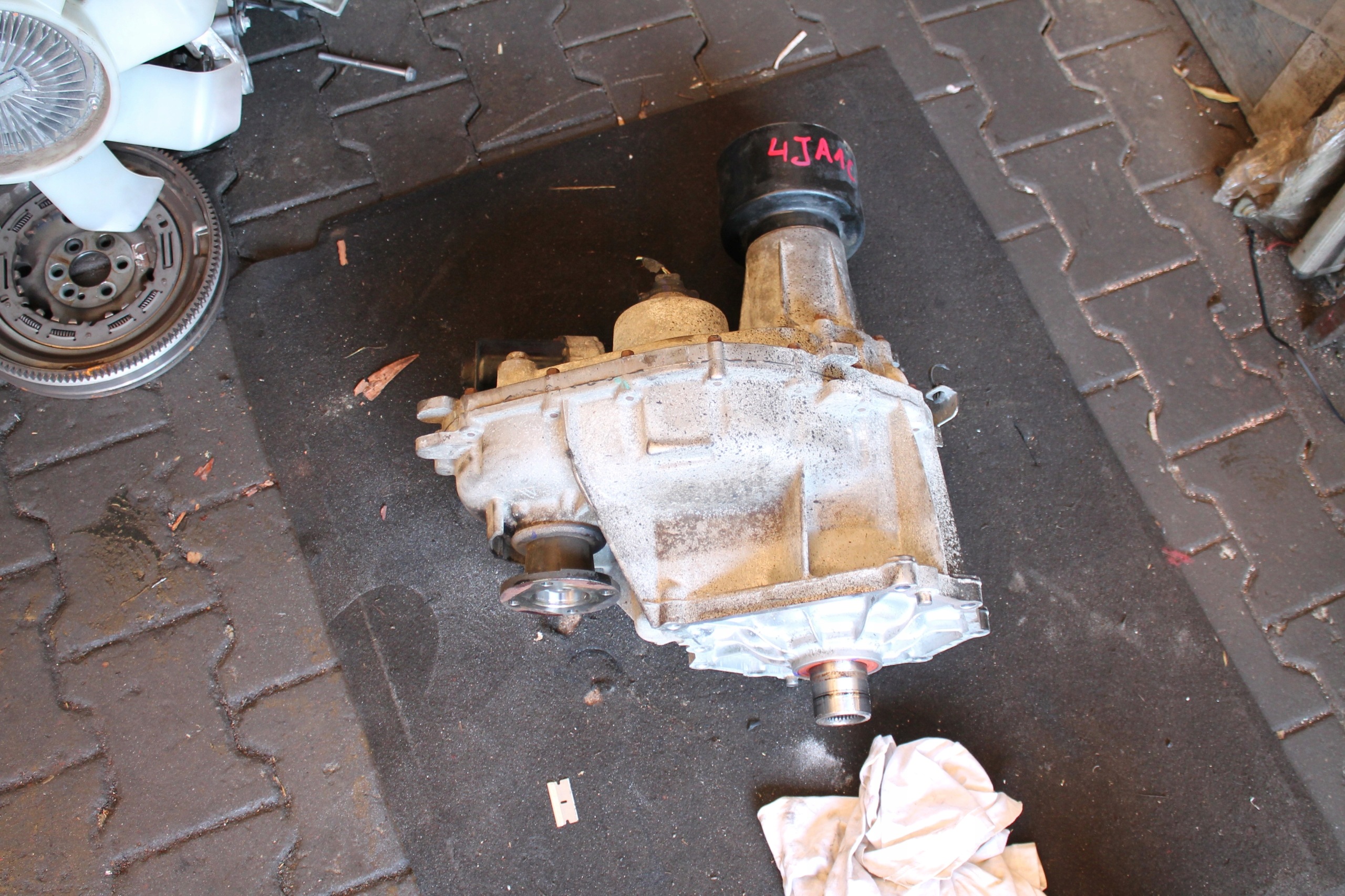 REDUKTOR gearboxes MERCEDES NISSAN NAVARA 4JA1C