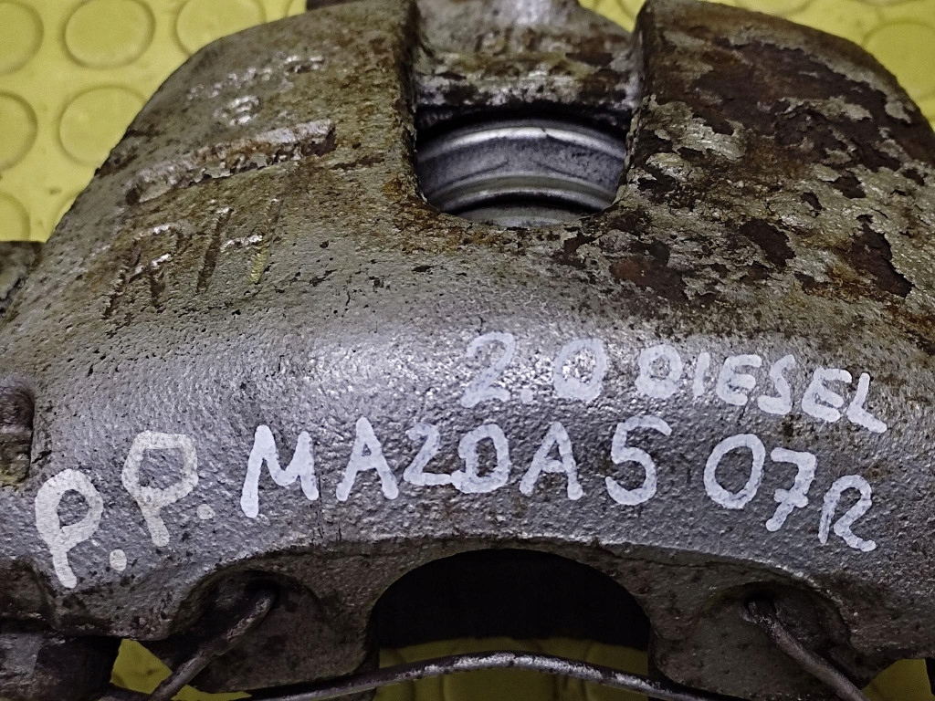 MAZDA 5 2.0 D strmeň pravý predok