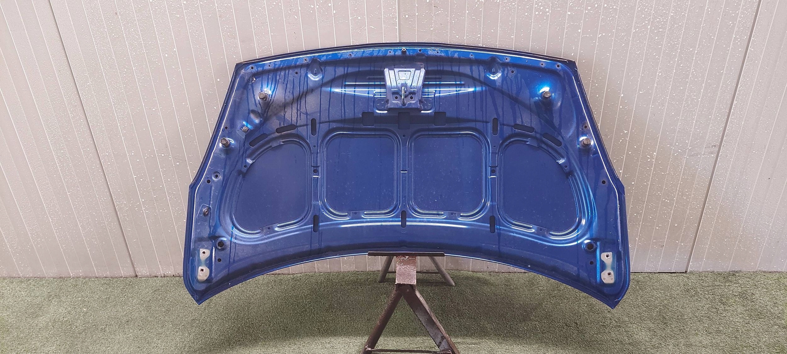 Capot HYUNDAI I20 08-12 LAK: U6
