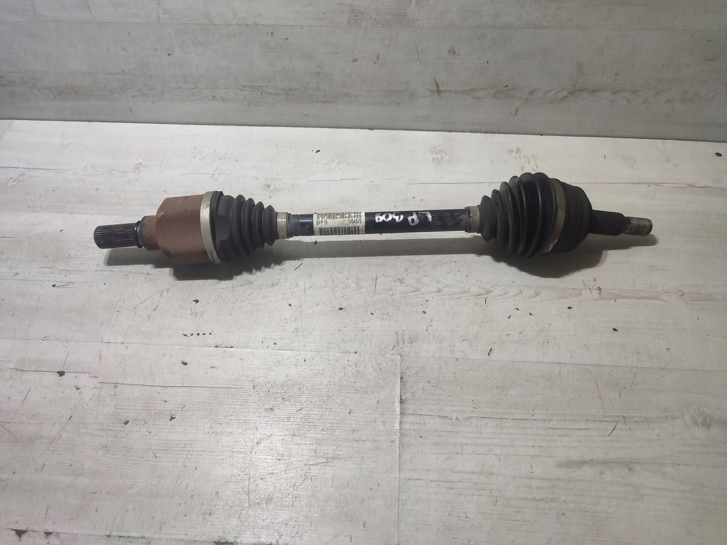 Peugeot 308 2019 front side left semi-axis front