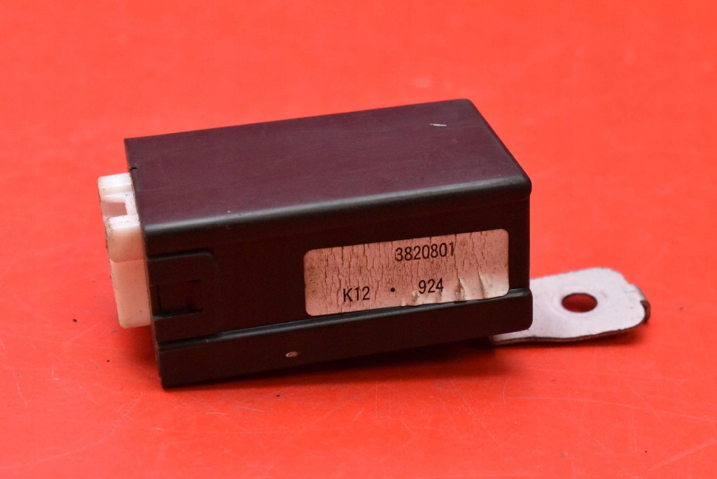 control unit module door MR583832 MITSUBISHI PAJERO 3 III LIFT 03-06