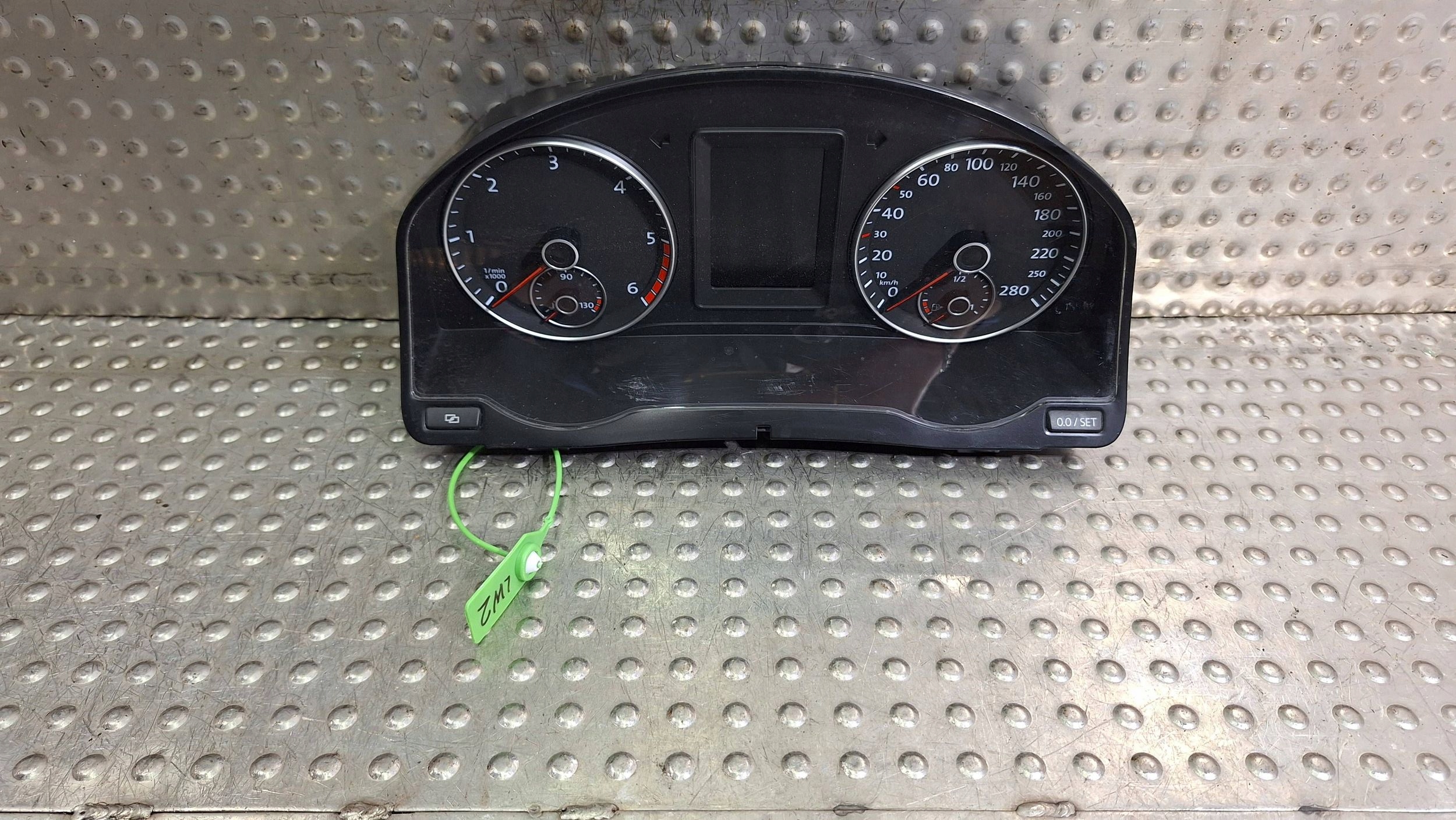 dials clock PREDKOSCIOMIERZ 1K8920872A VW SCIROCCO 2.0TDI