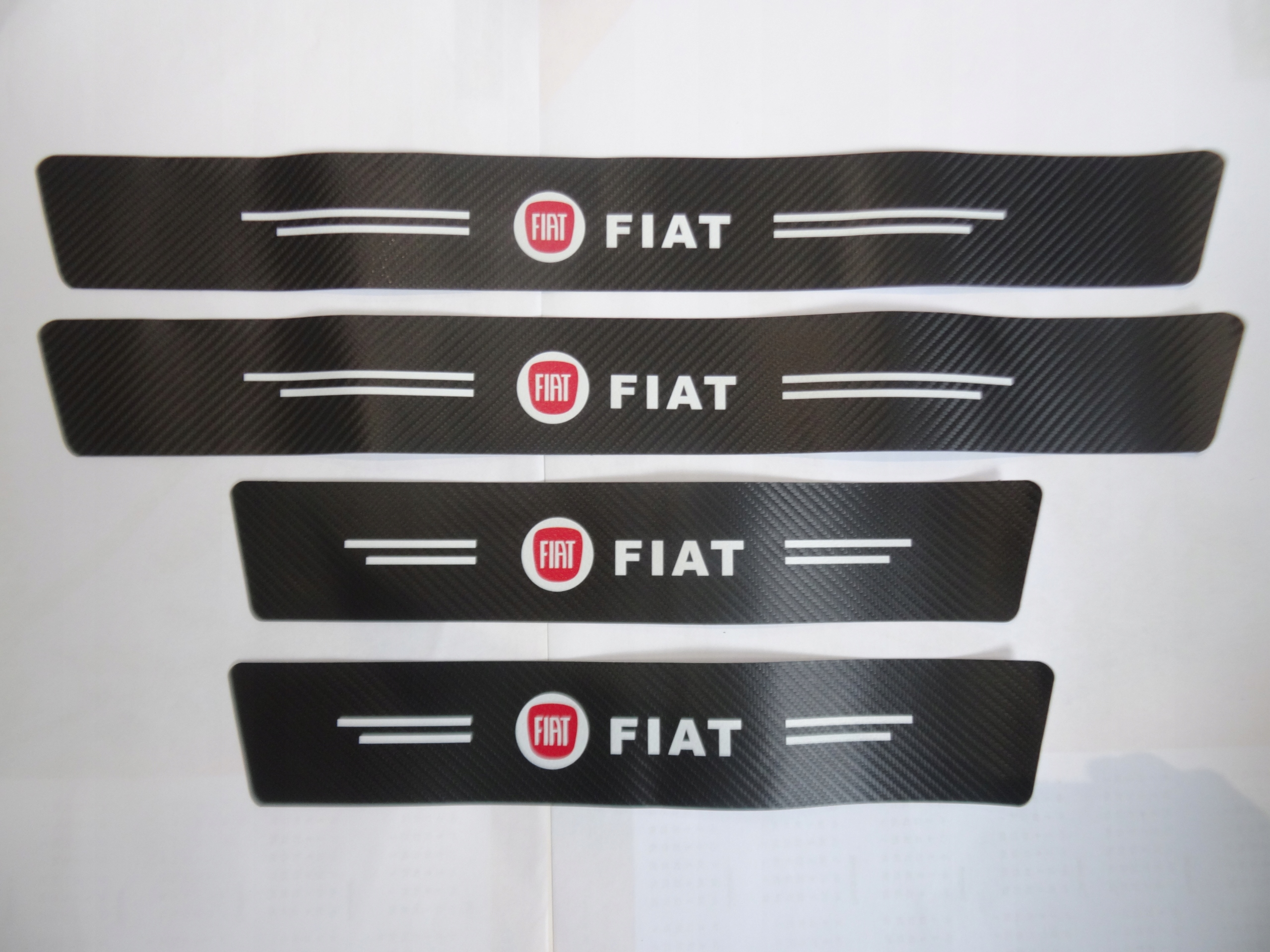 

Naklejki nakładki folia ochronna na progi Fiat
