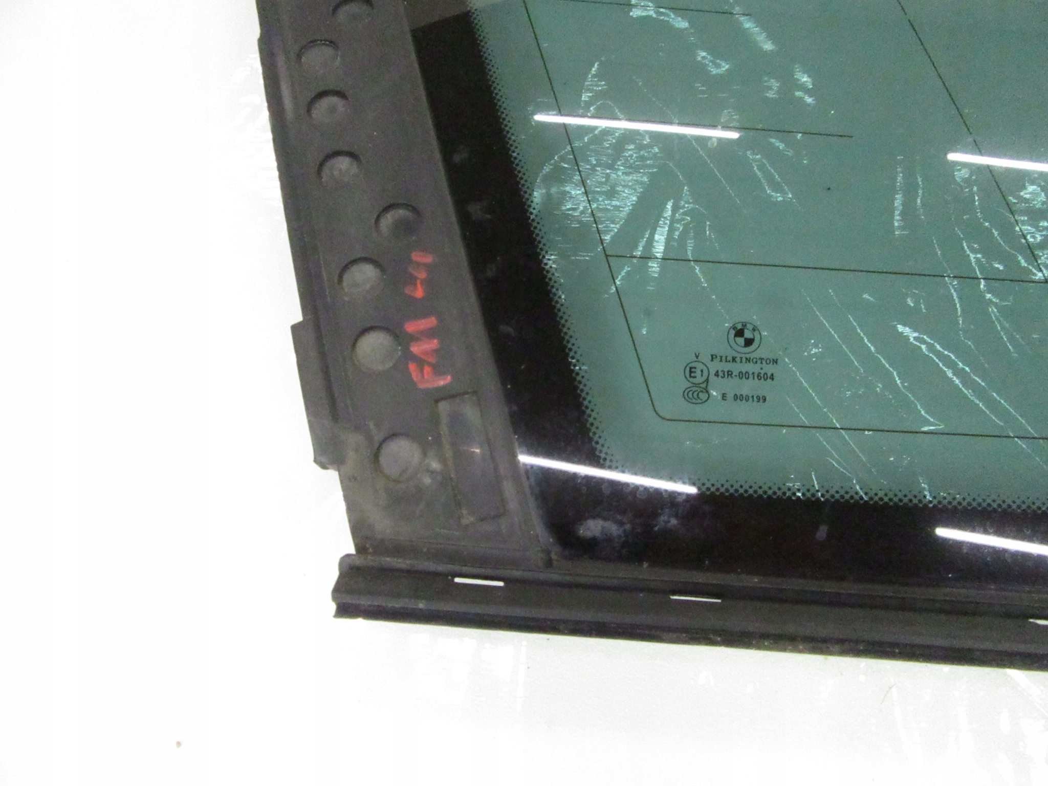 window left left rear part BMW F11 AS3 KOMBI